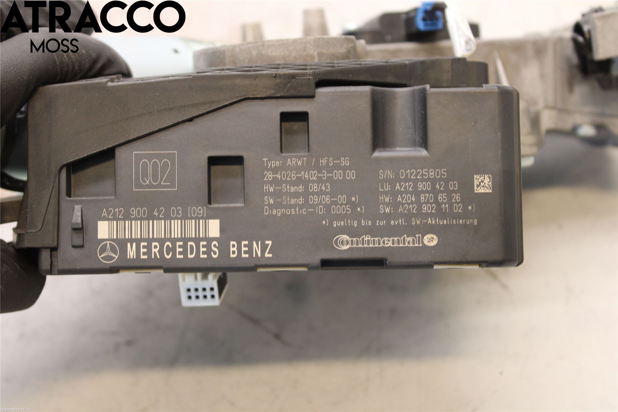 Mercedes-Benz MB E-KLASS (W212) 09-16 Bakluckeöppnare Automatisk