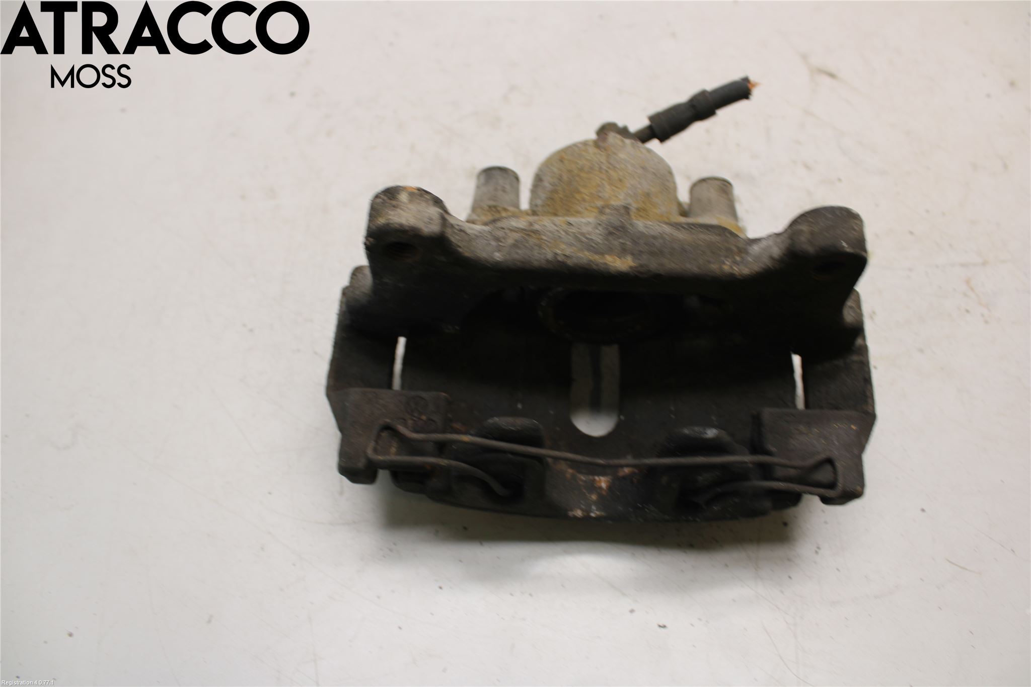 Volkswagen VW PASSAT 11-14 Bromsok Fram Höger