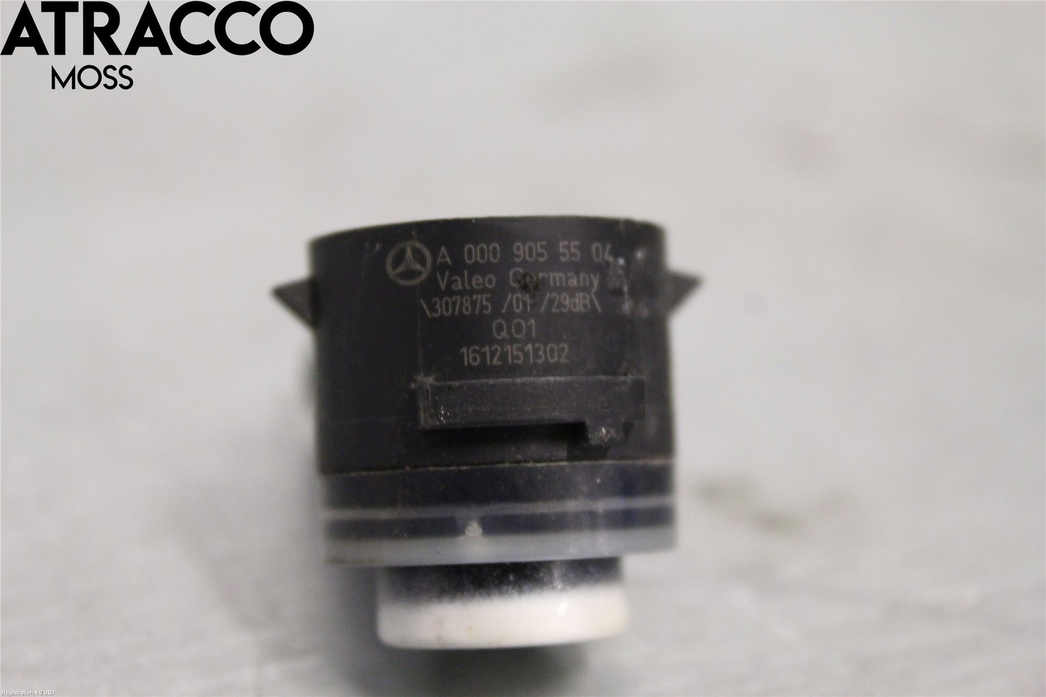 Mercedes-Benz MB C-KLASS (W205) 14-21 Parkeringshjälp Frontsensor