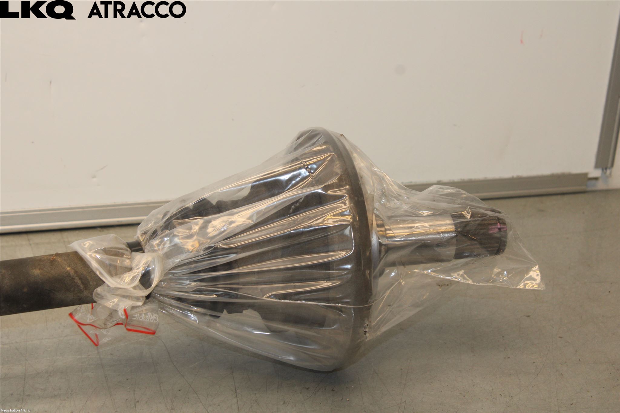 Mercedes-Benz MB E-KLASS (W213) 16-23 Drivaxel Bak Vänster