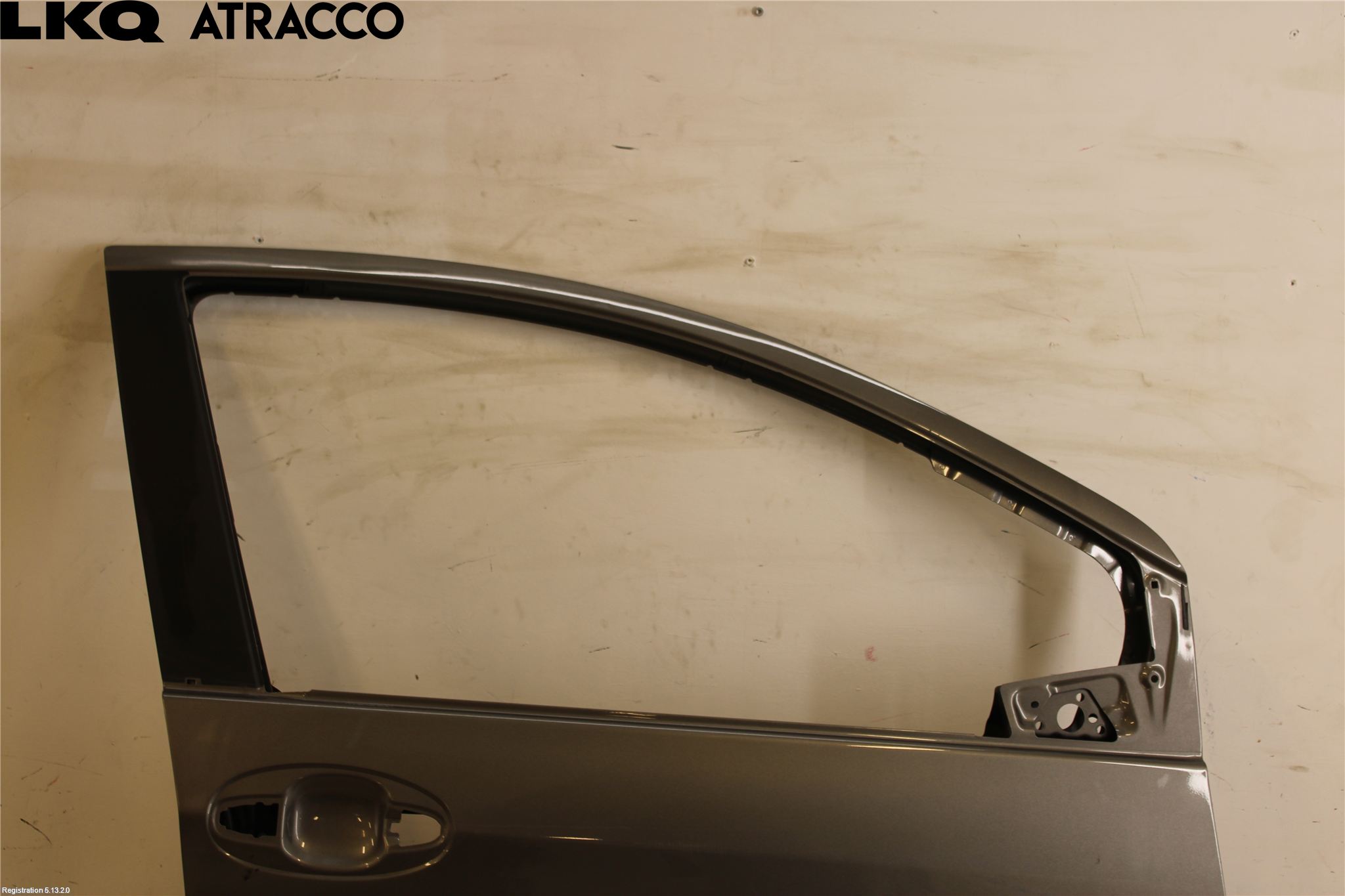Toyota YARIS XP130 15-20 Dörr Fram Höger