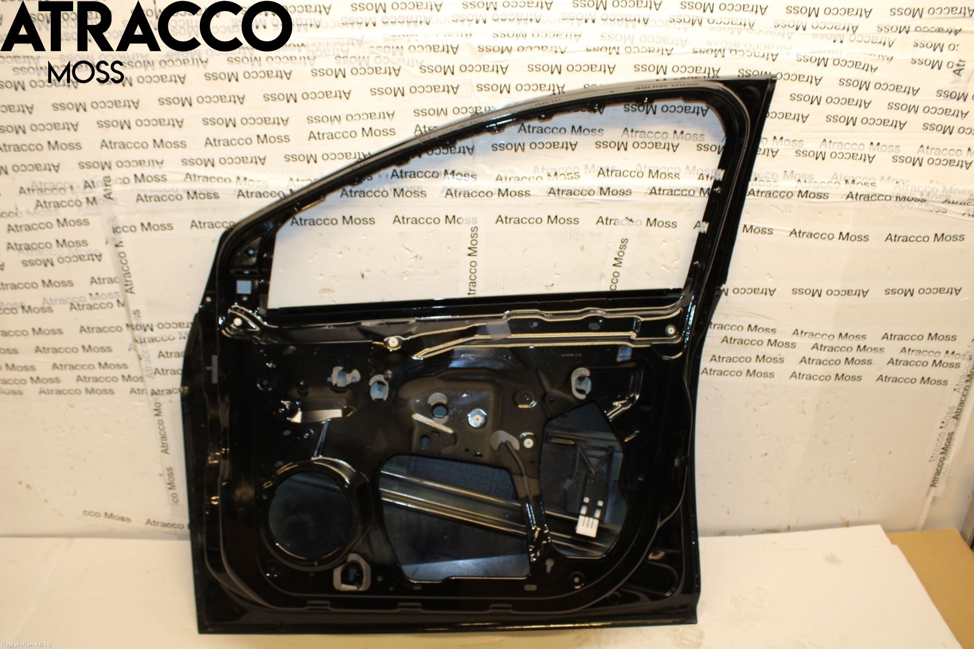 Ford FOCUS 15-18 Dörr Fram Höger