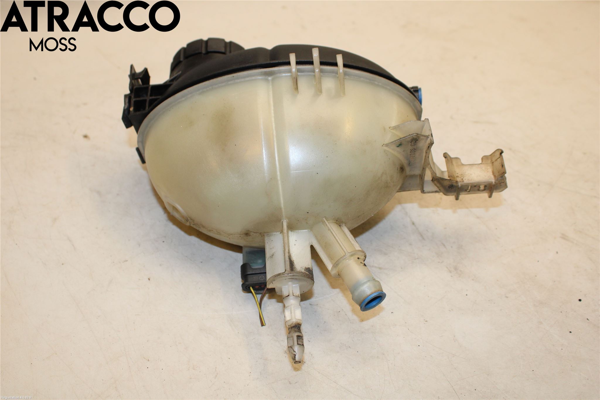 Mercedes-Benz MB E-KLASS (W212) 09-16 Expansionstank