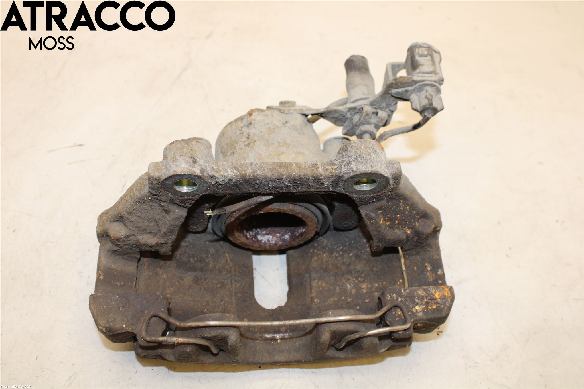Volkswagen VW PASSAT 01-05 Bromsok Fram Vänster