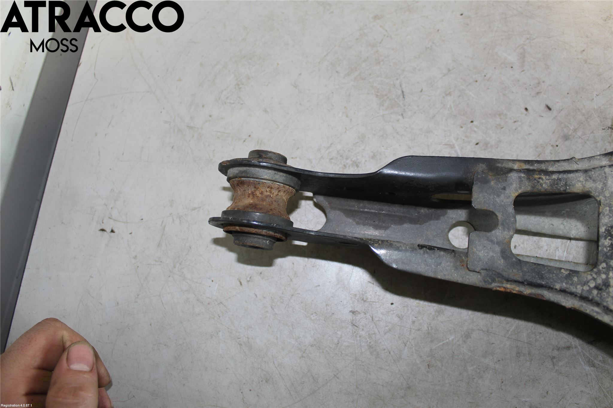 Toyota COROLLA 19- Bärarm Bak Höger