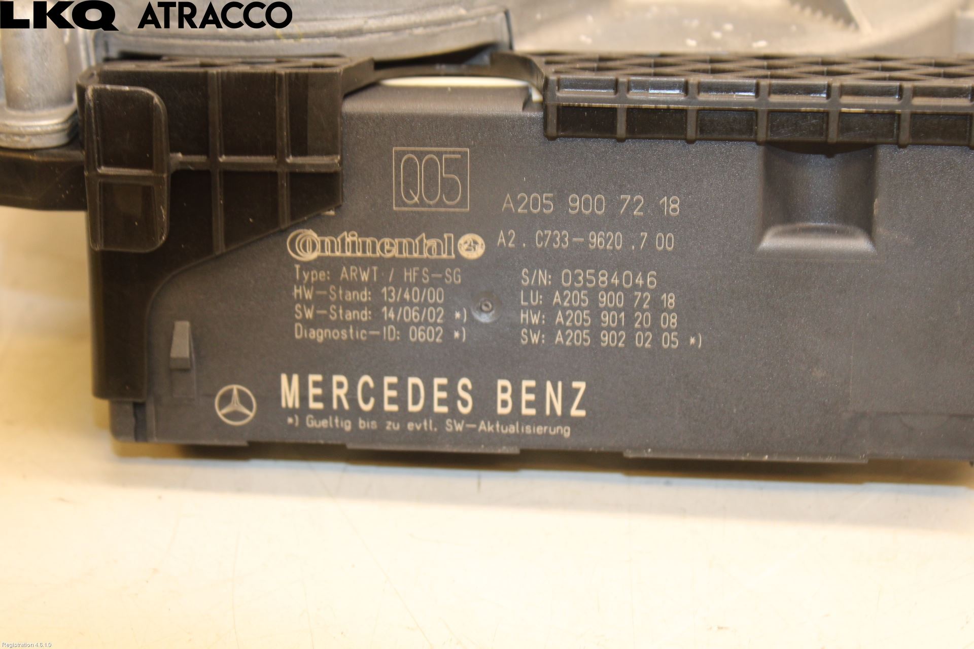 Mercedes-Benz MB C-KLASS (W205) 14-21 Bakluckeöppnare Automatisk