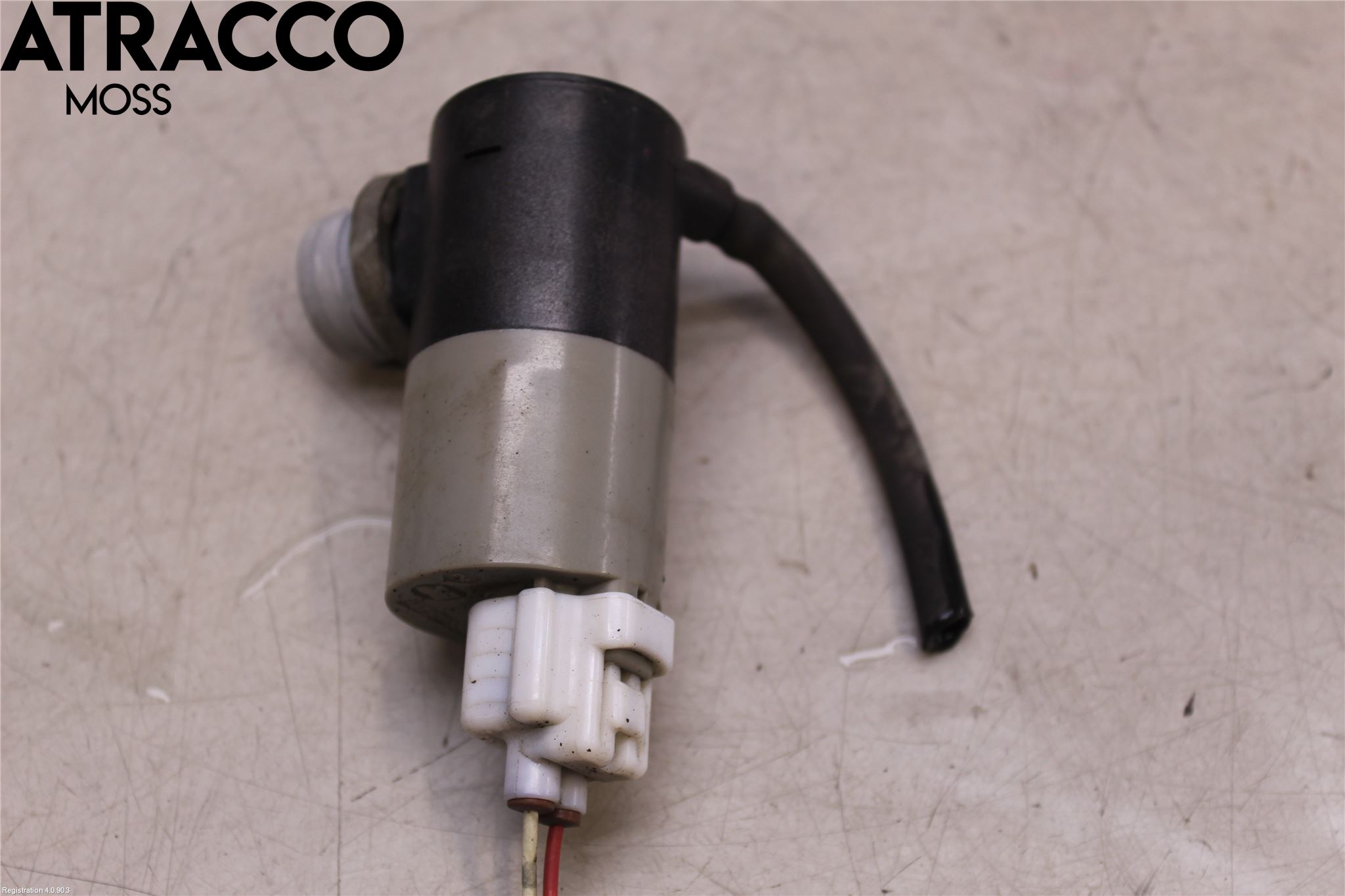 Toyota AVENSIS 09-15 Spolarpump Vindruta