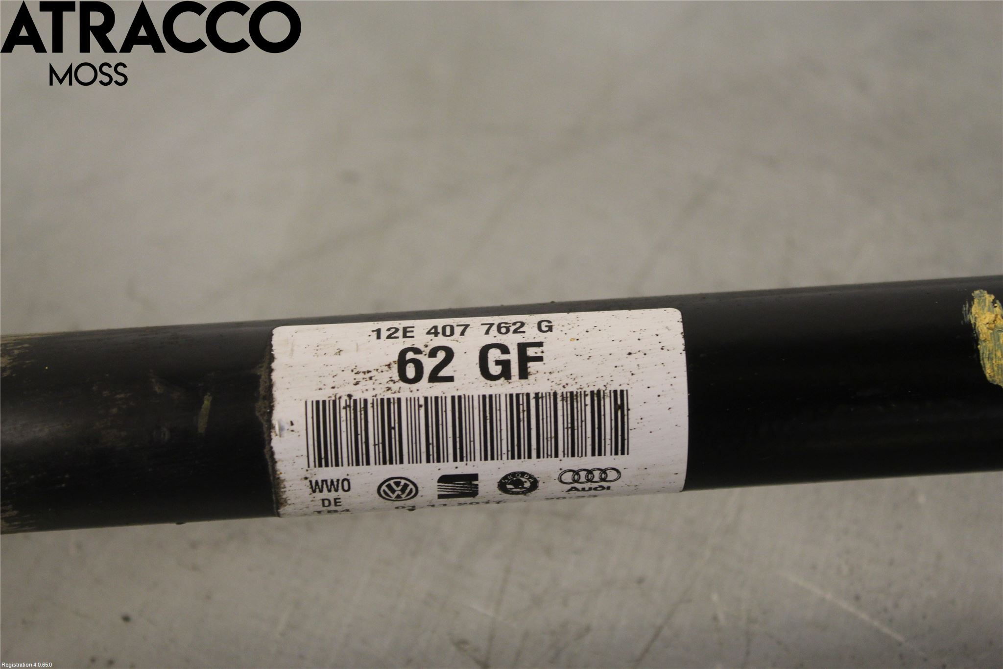 Volkswagen VW UP! / E-UP! Drivaxel Fram Höger
