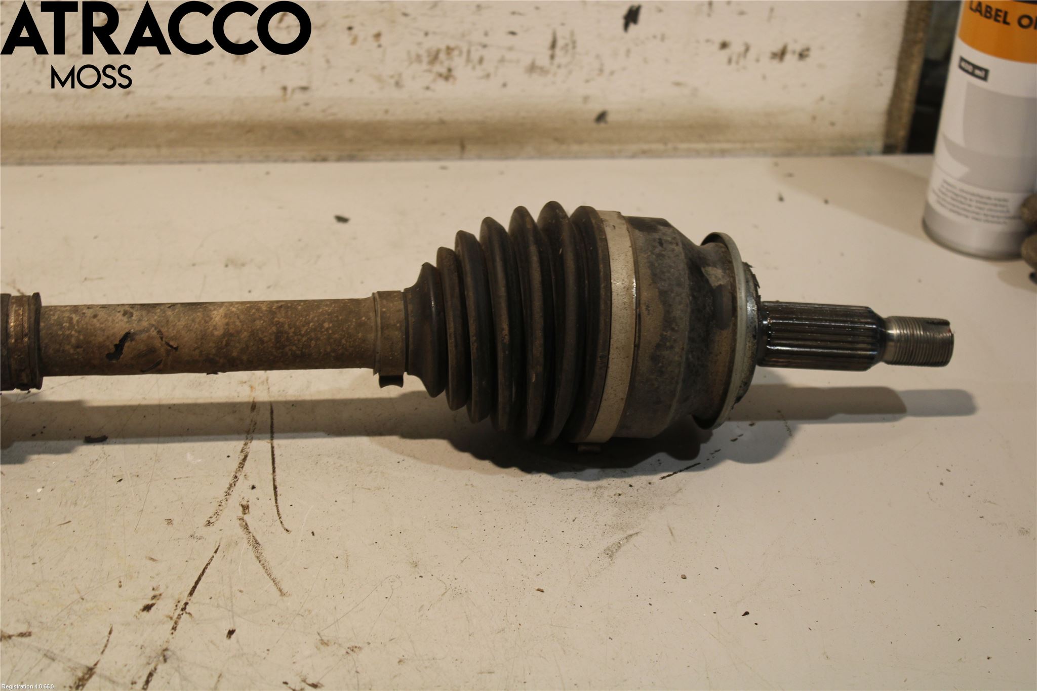 Mitsubishi ECLIPS CROSS Drivaxel Fram Höger
