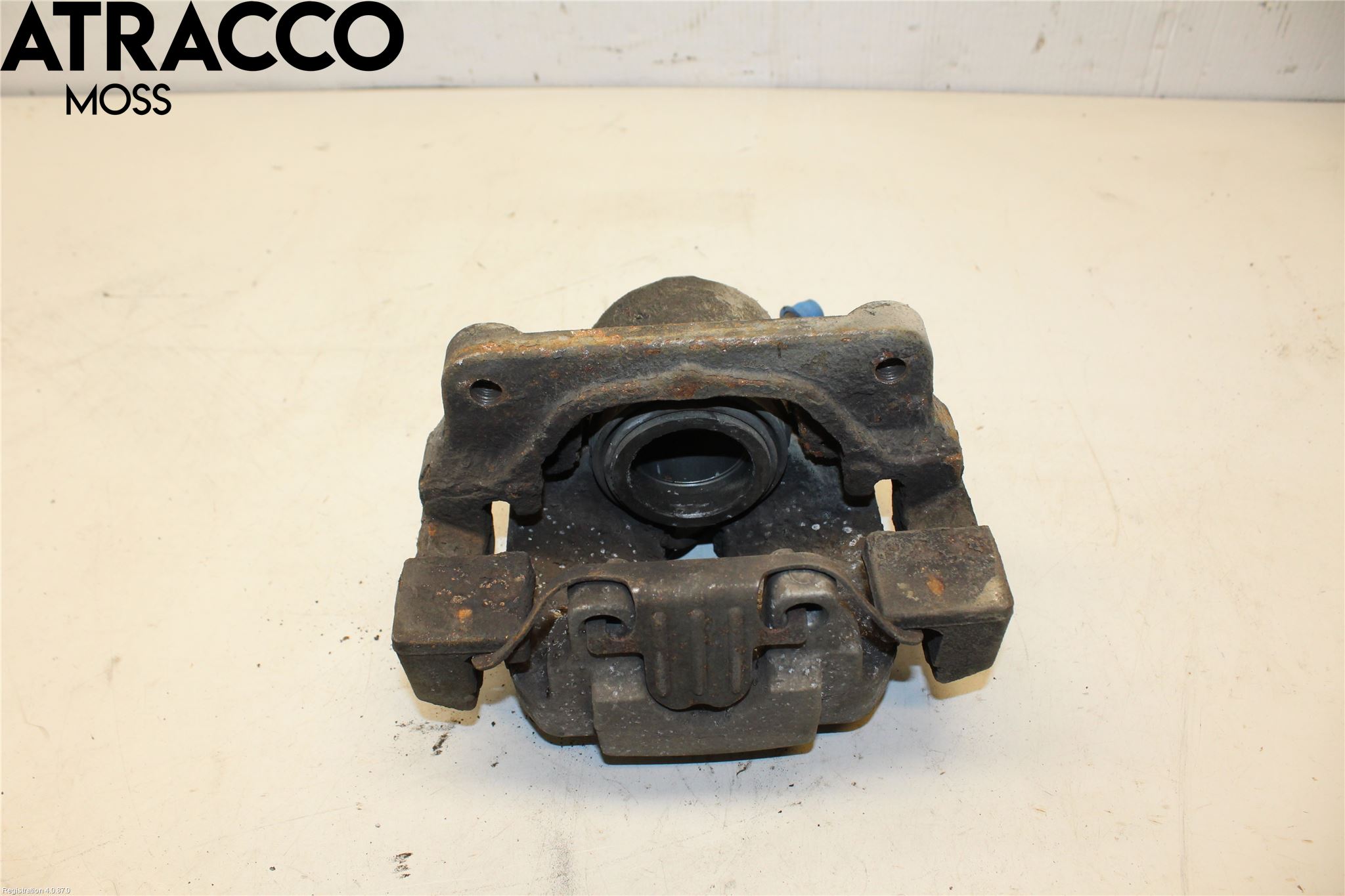 BMW 5 F10/F11/F18 09-17 Bromsok Fram Vänster