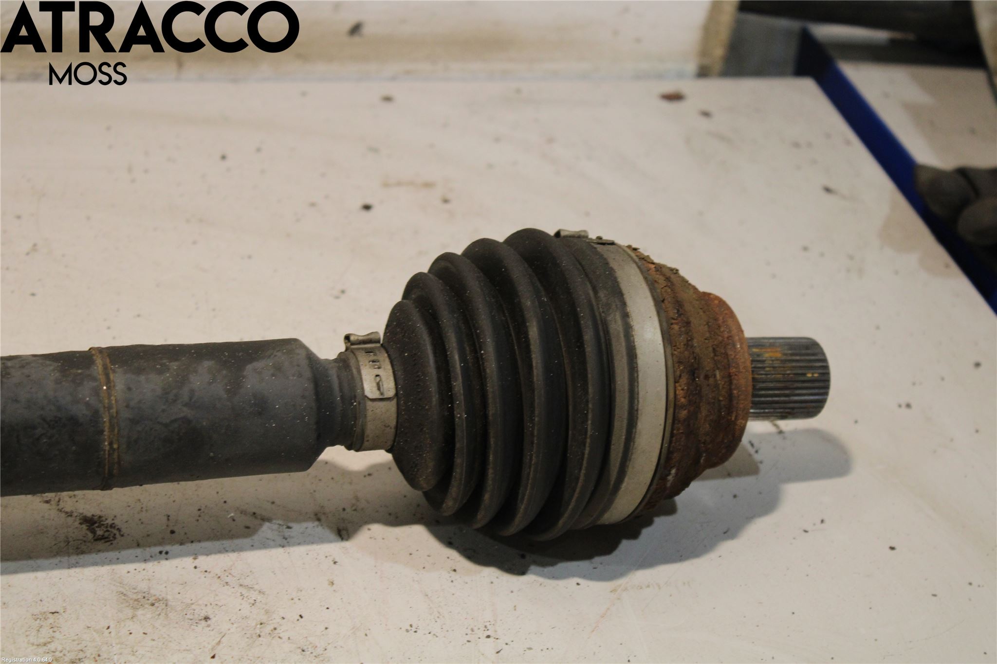 Volkswagen VW GOLF PLUS/CROSS GOLF 04-14 Drivaxel Fram Höger