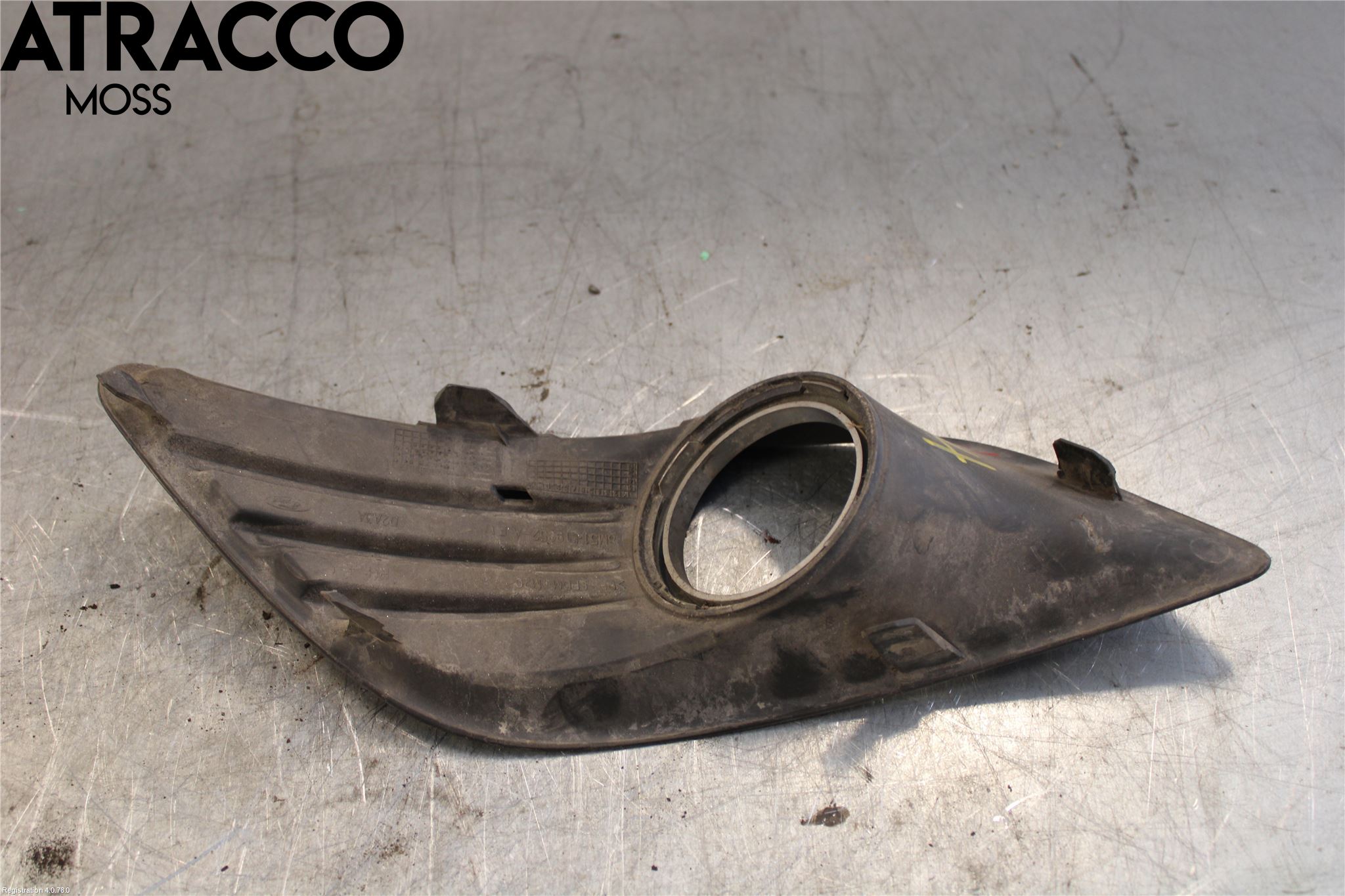 Ford FOCUS 08-11 Grilldel Höger