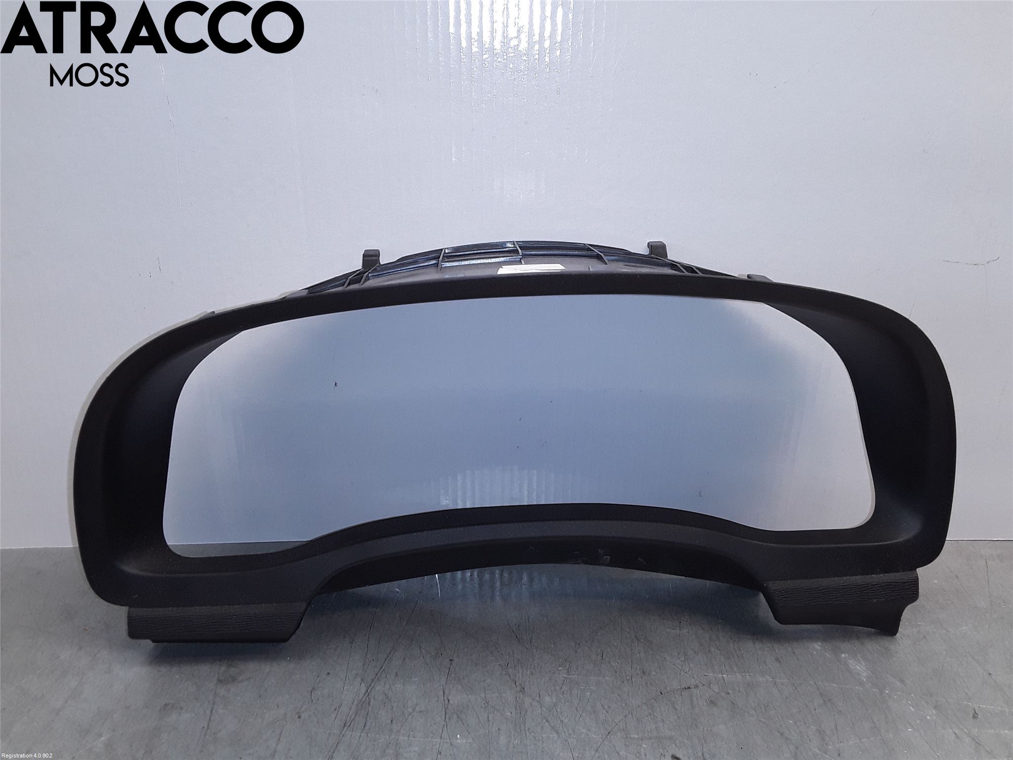 Toyota AVENSIS 09-15 Instrumentbräda