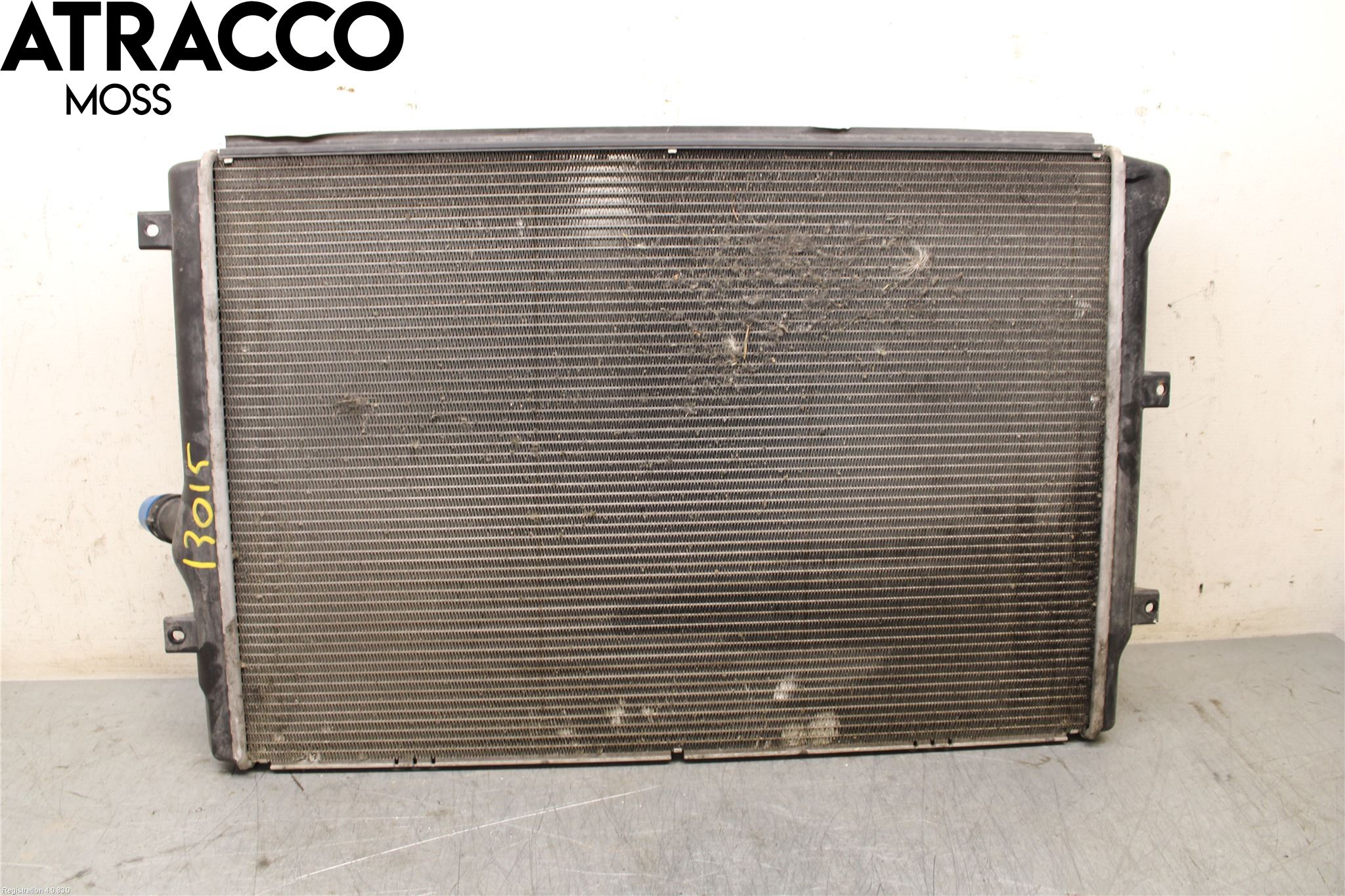 Volkswagen VW TOURAN 10-15 Kylare Aut