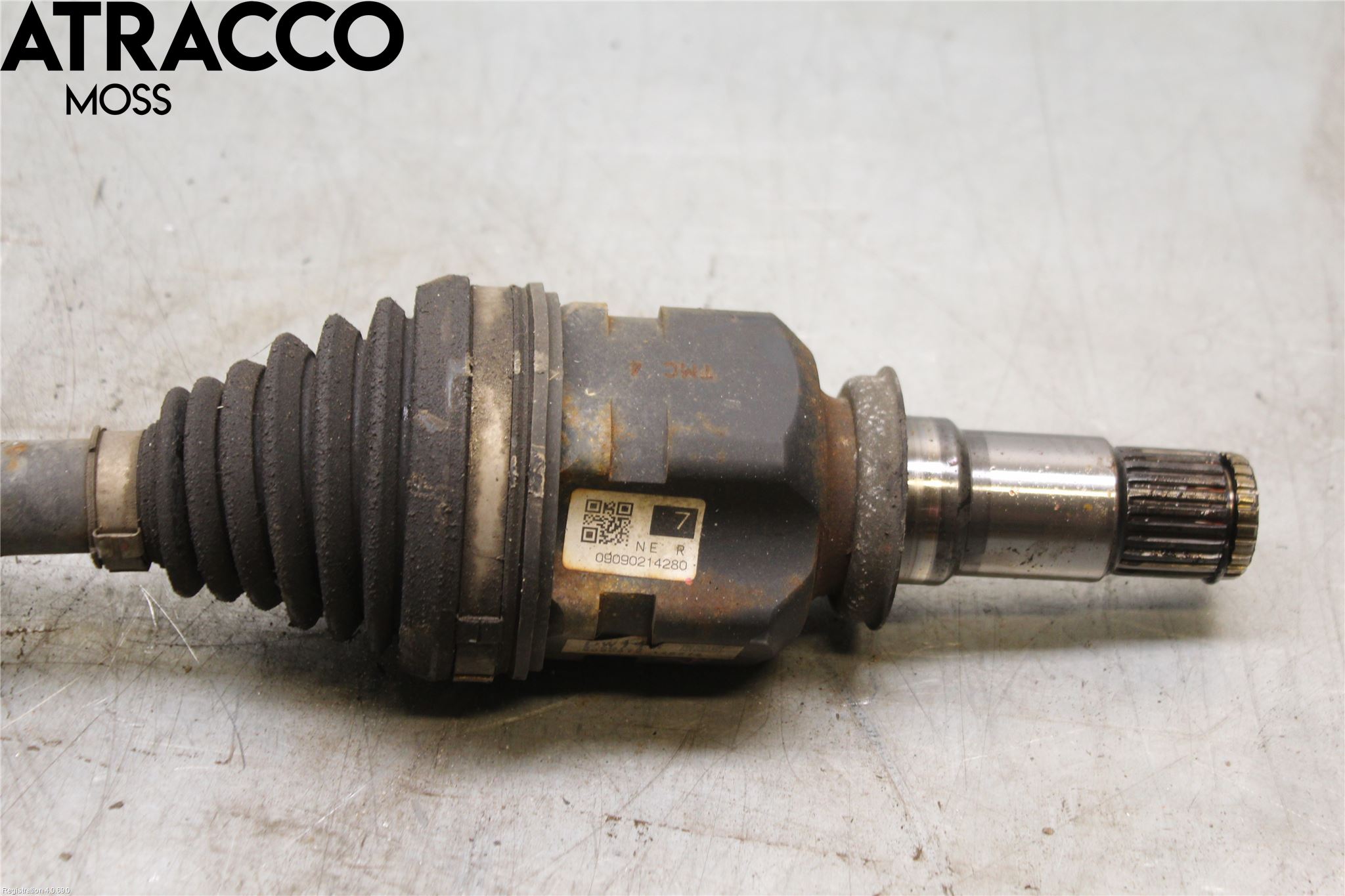 Toyota PRIUS ZVW30 09-20 Drivaxel Fram Höger