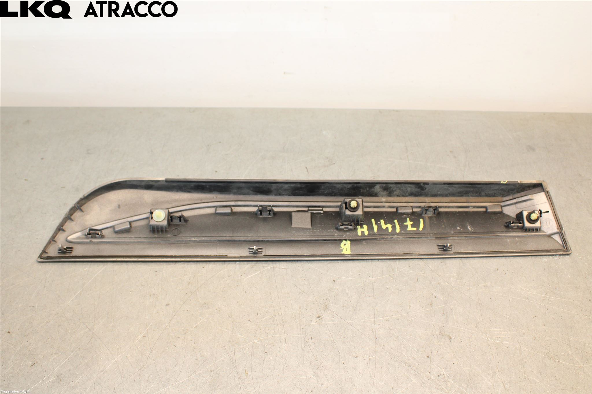 Toyota YARIS XP130 15-20 Dörr Dekorlist Bak Hö