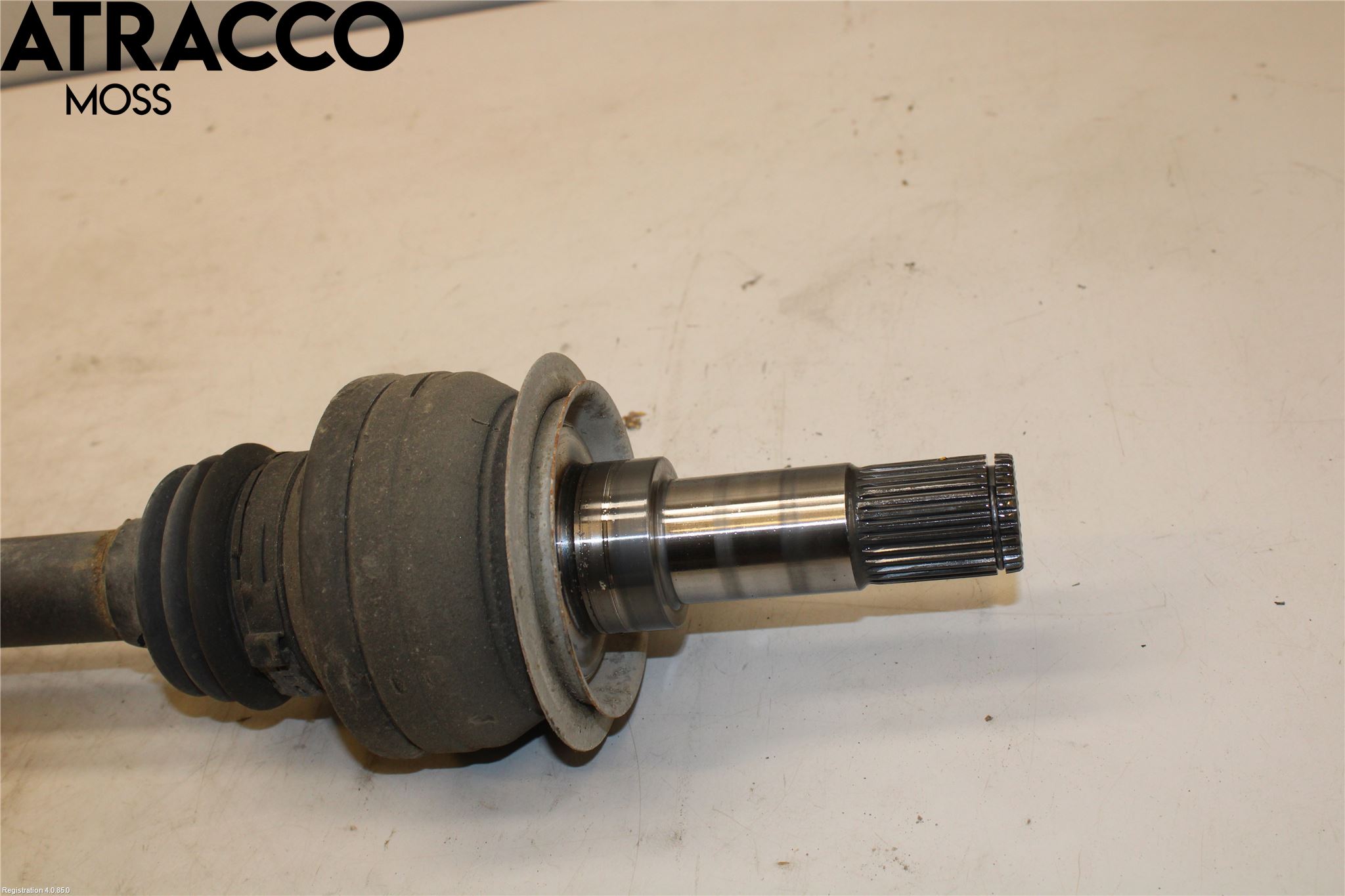 Mercedes-Benz MB E-KLASS (W213) 16-23 Drivaxel Bak Höger
