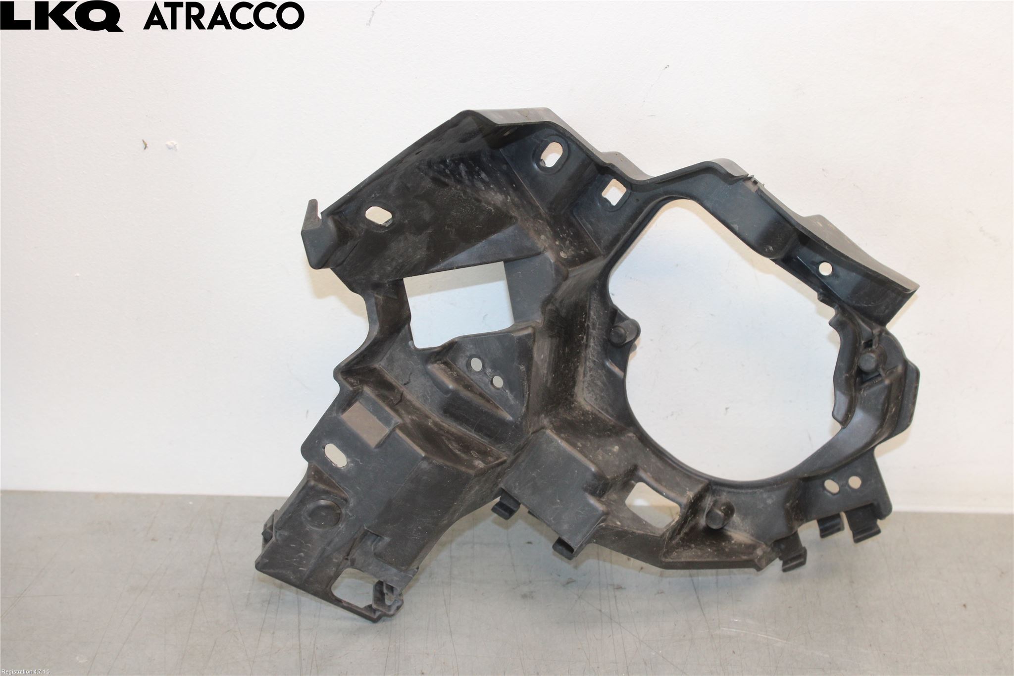 Mazda 6 13- Dimljussarg Fram