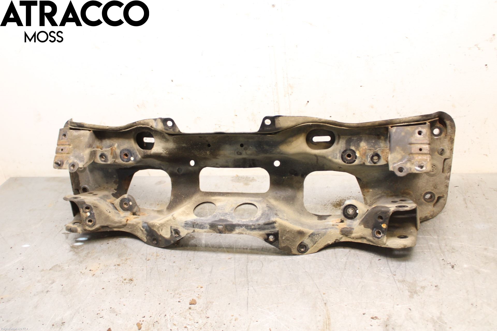 Subaru LEGACY    07-09 Framvagnsbalk