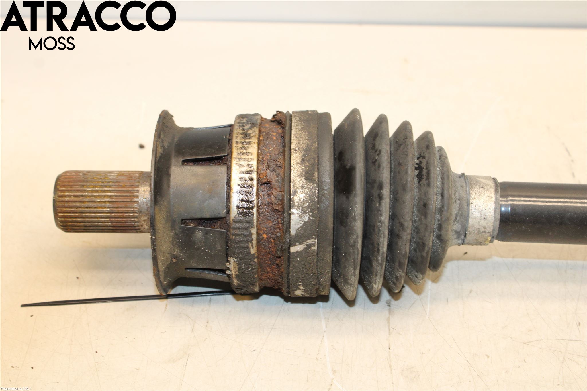 Volvo XC60 09-13 Drivaxel Bak Vänster
