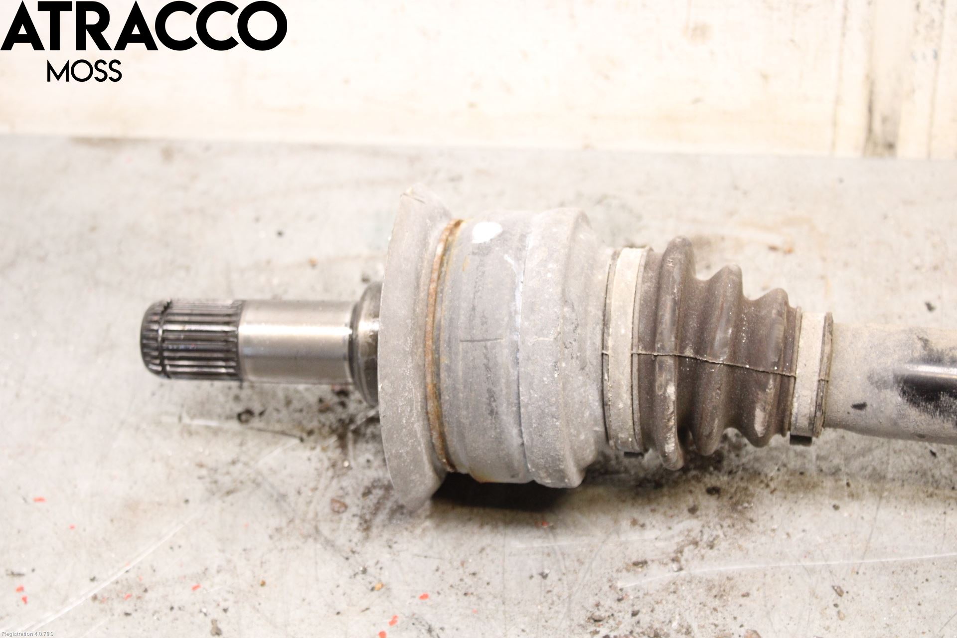 BMW 6 F12/F13 10-18 Drivaxel Bak Höger