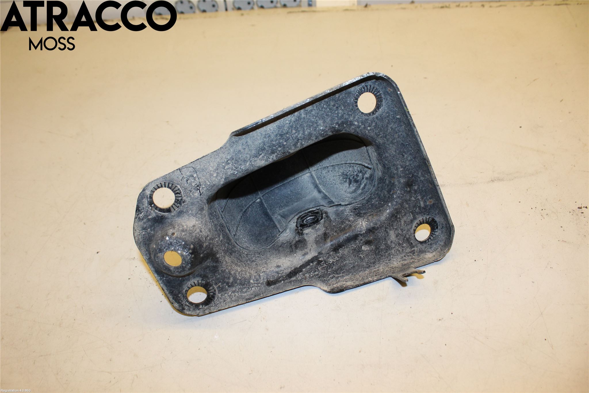 Volkswagen VW PASSAT 15-19 Fjäderben Fram Vänster