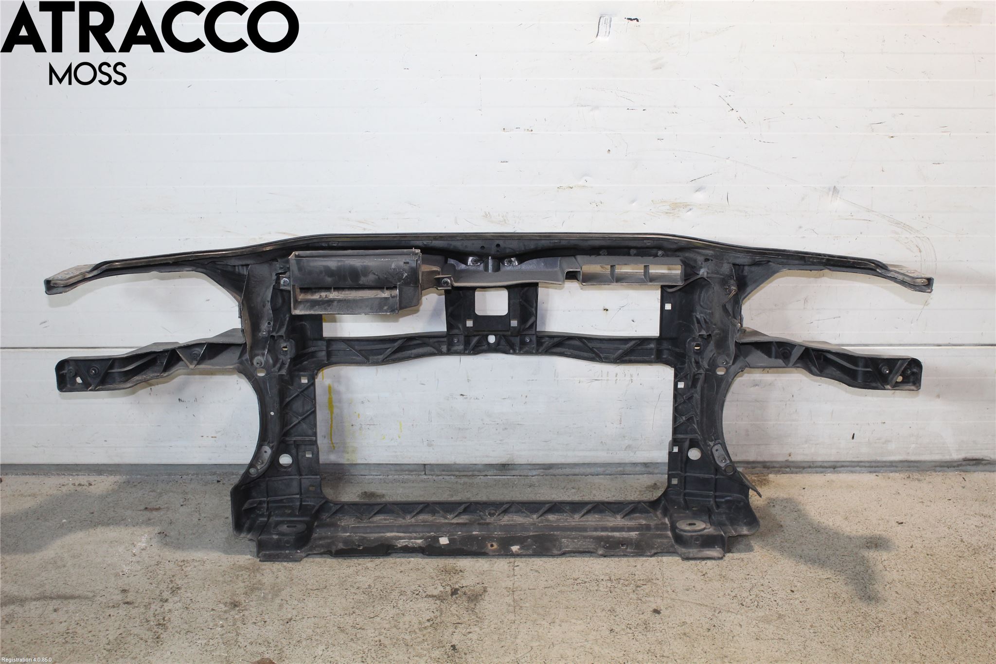 Volkswagen VW PASSAT 05-11 Frontplåt