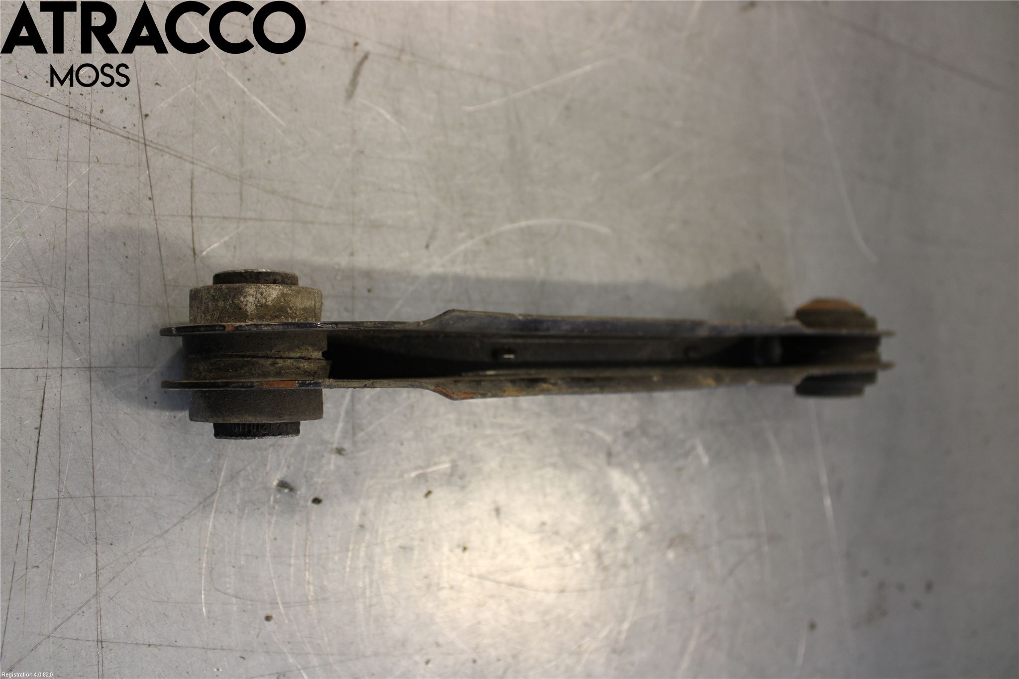 BMW 3 F30/F31/F80 12-19 Bärarm Bak Övre Höger