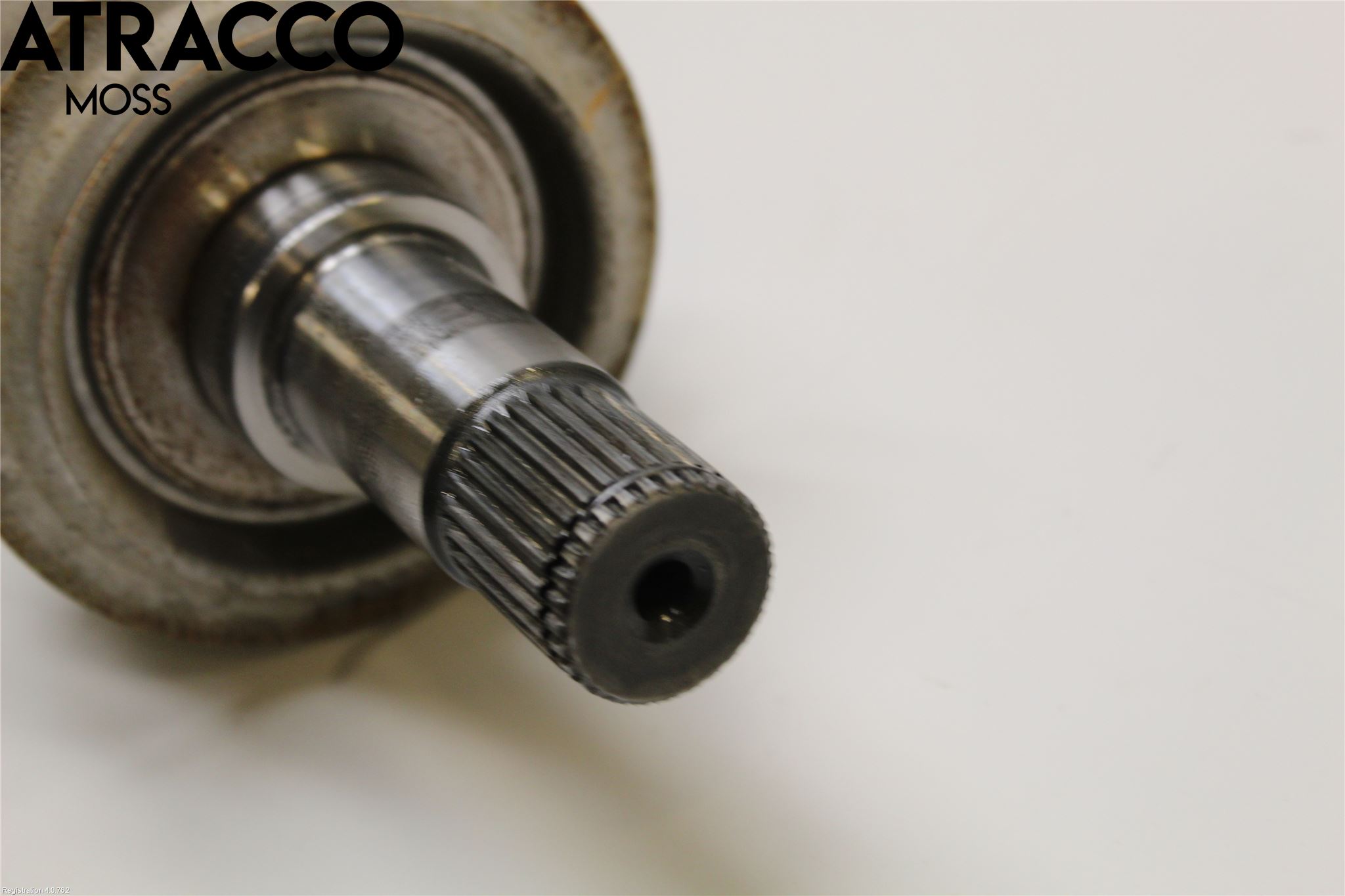 Mercedes-Benz MB C-KLASS (W205) 14-21 Drivaxel Bak Vänster