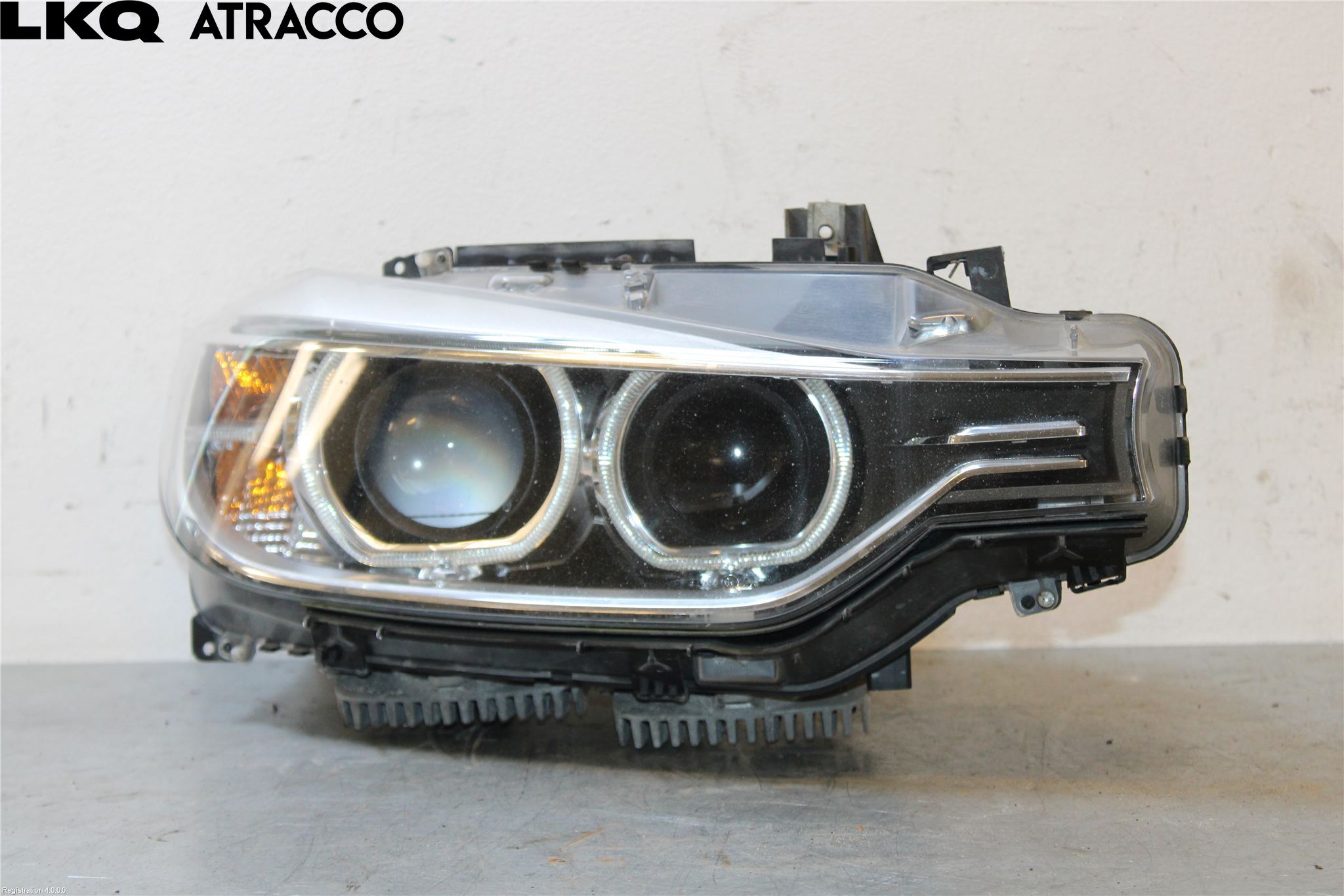 BMW 3 F30/F31/F80 12-19 Strålkastare Höger