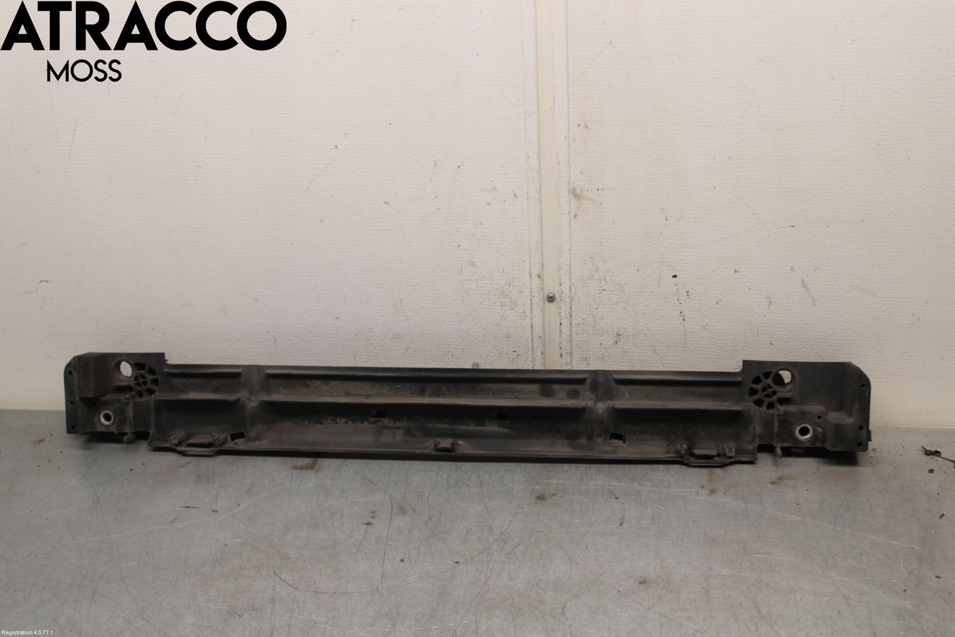 Toyota PRIUS+ ZVW40 12-20 Kylarfäste-Ram-Balk