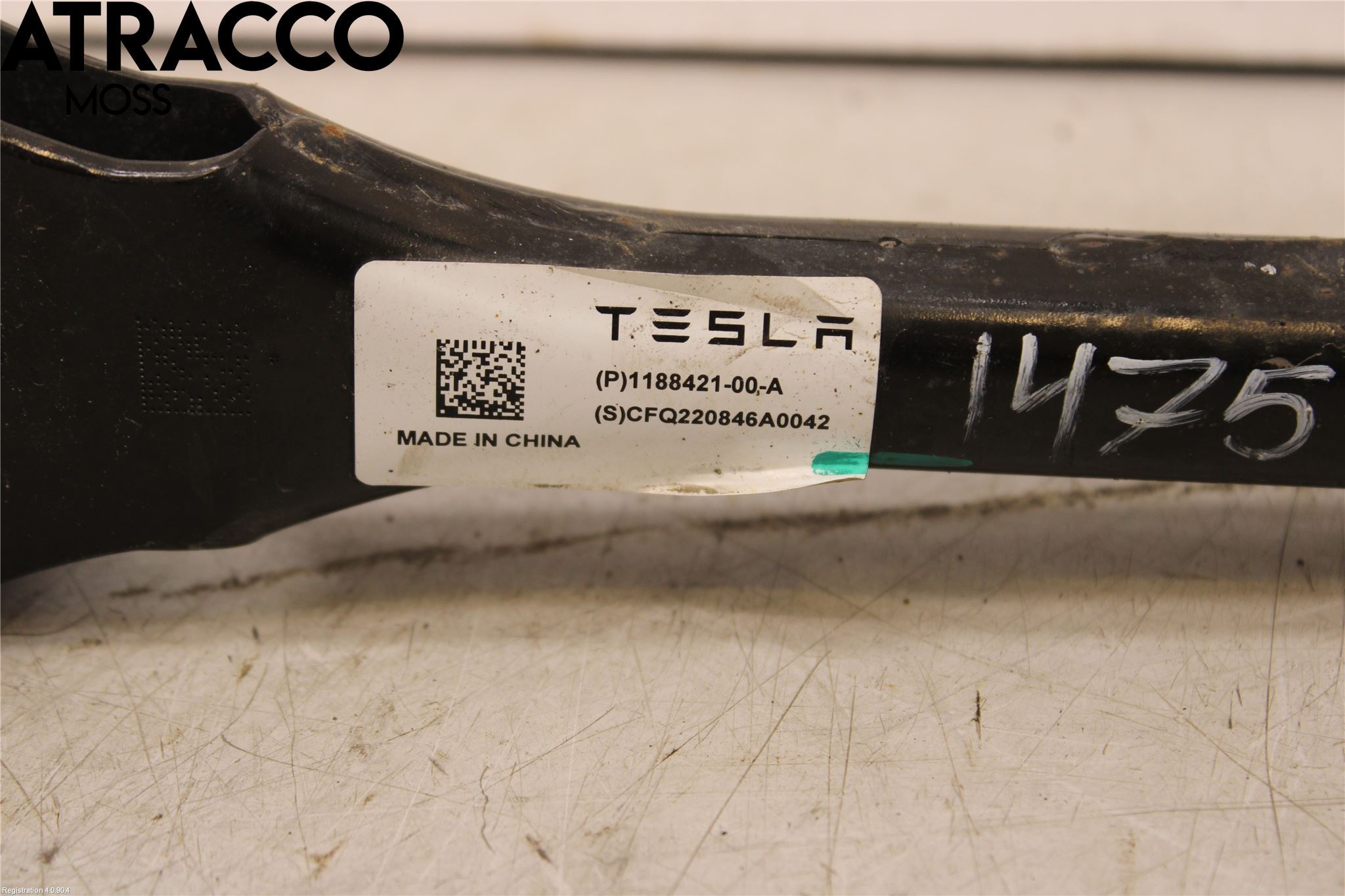 Tesla MODEL Y 21- Bärarm Bak Övre Höger