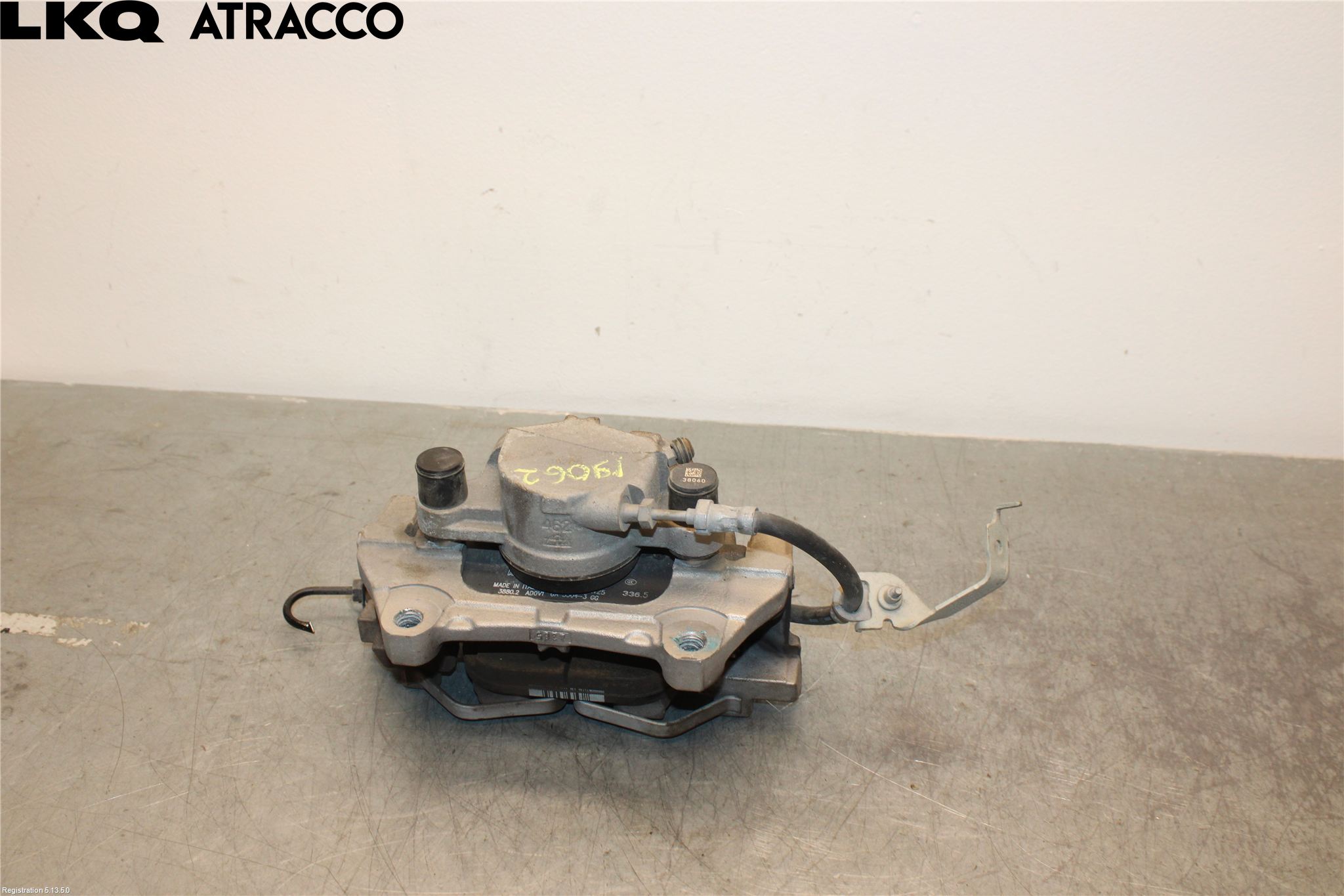 Volvo EX40 25- Bromsok Fram Höger