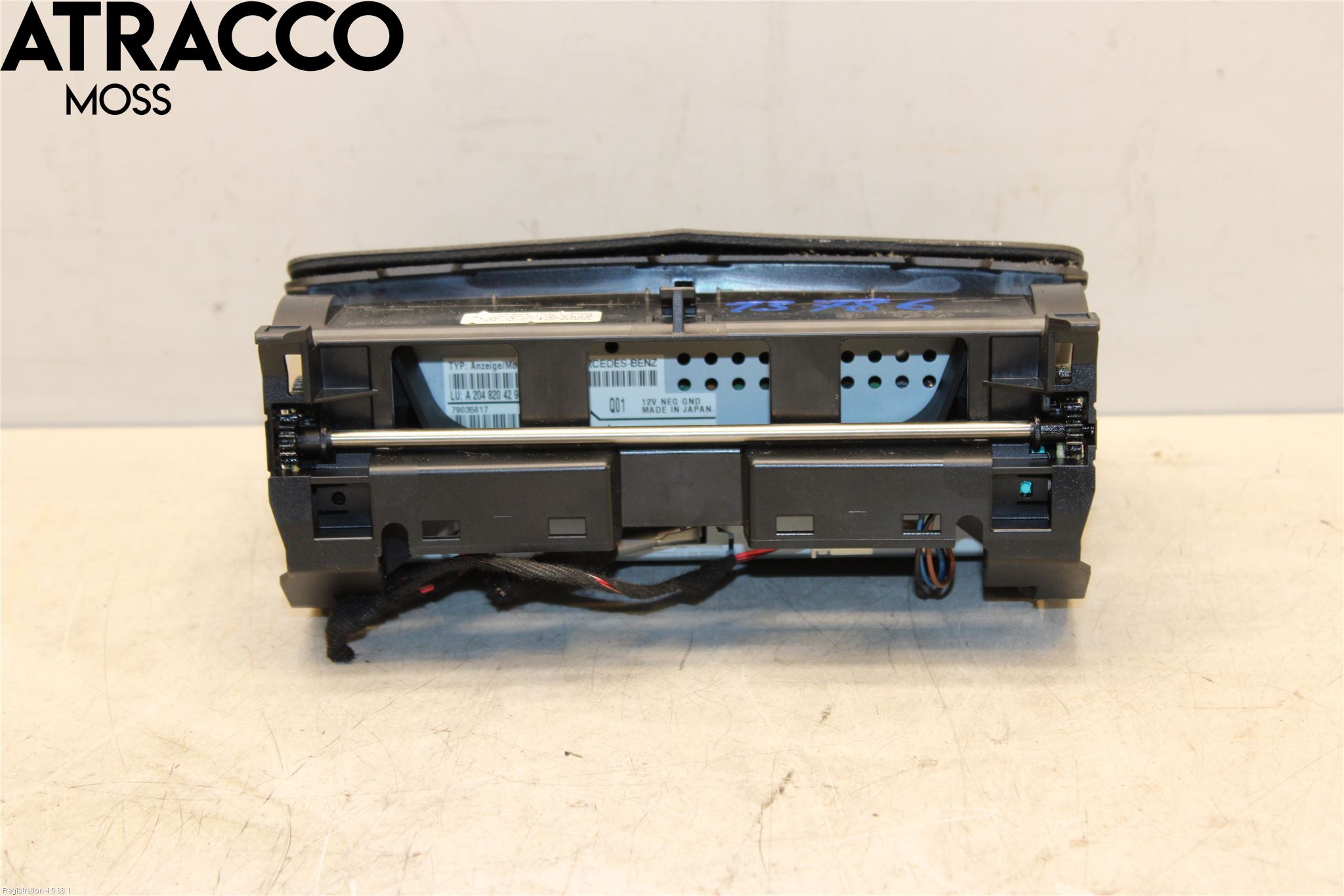 Mercedes-Benz MB C-KLASS (W204) 07-15 Multifunktionsdisplay