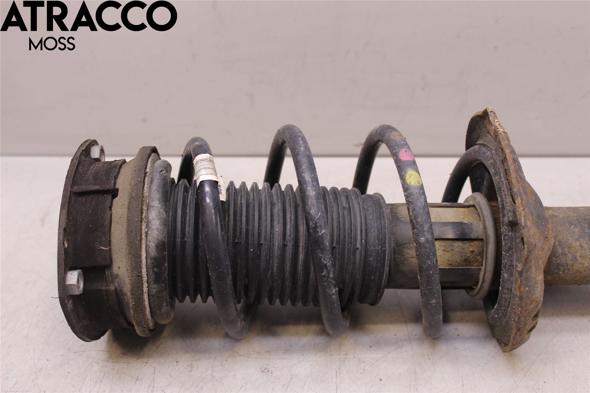 Volkswagen VW PASSAT 15-19 Fjäderben Fram Höger