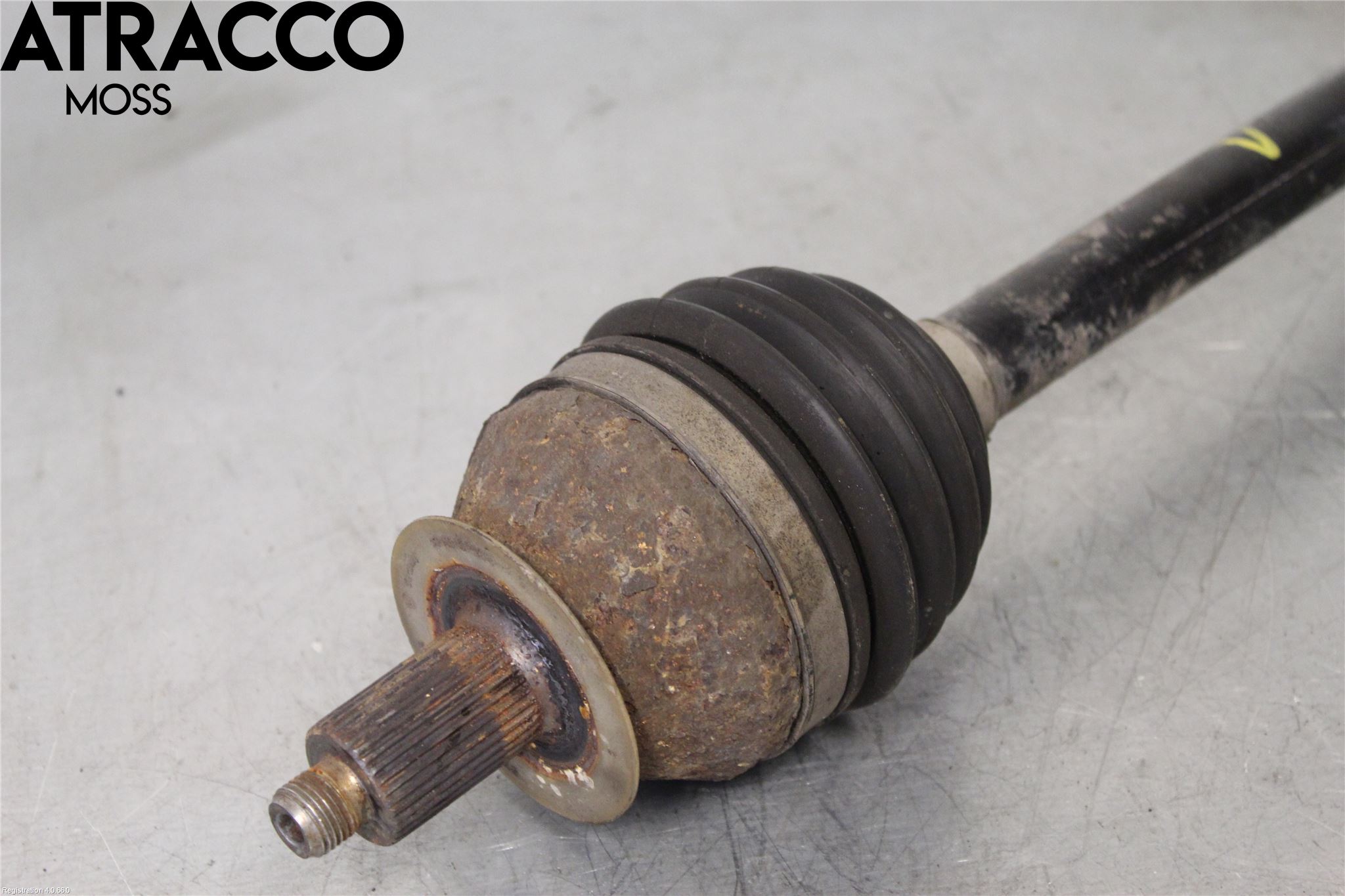 Audi A1/S1 11-18 Drivaxel Fram Vänster