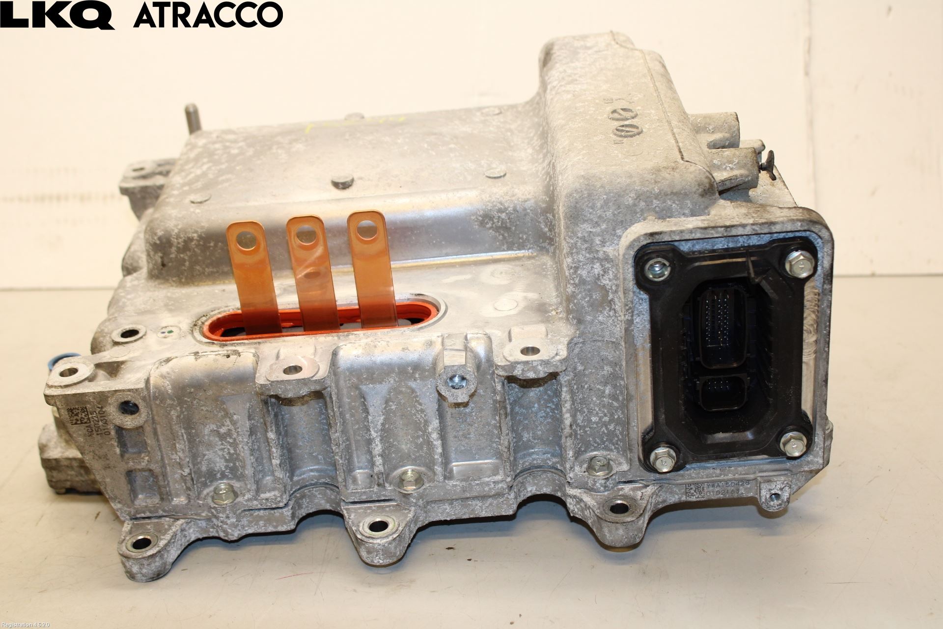 Nissan LEAF 11-17 Inverter 12 -> 220 V