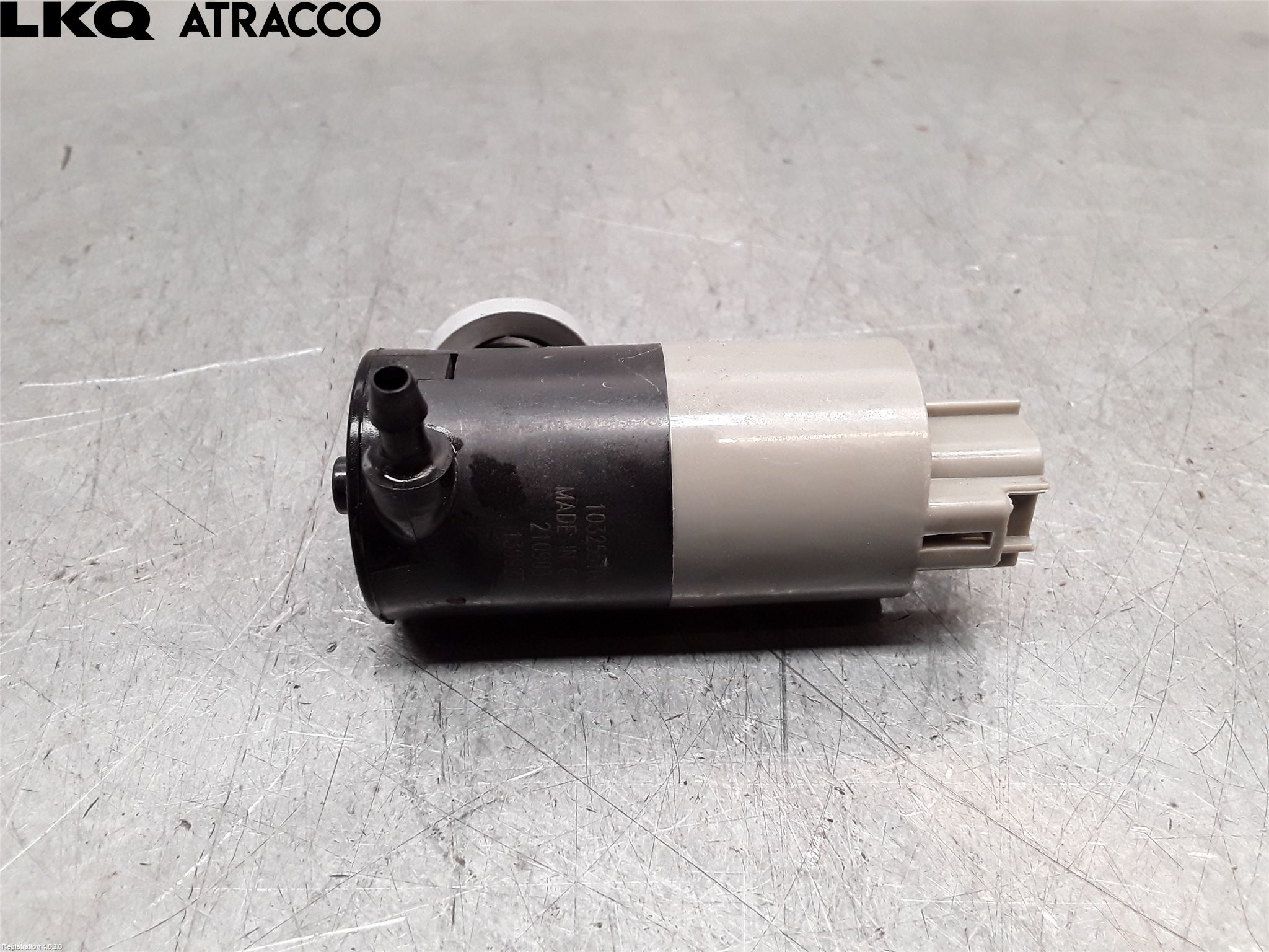 Toyota AVENSIS 09-15 Spolarpump Vindruta