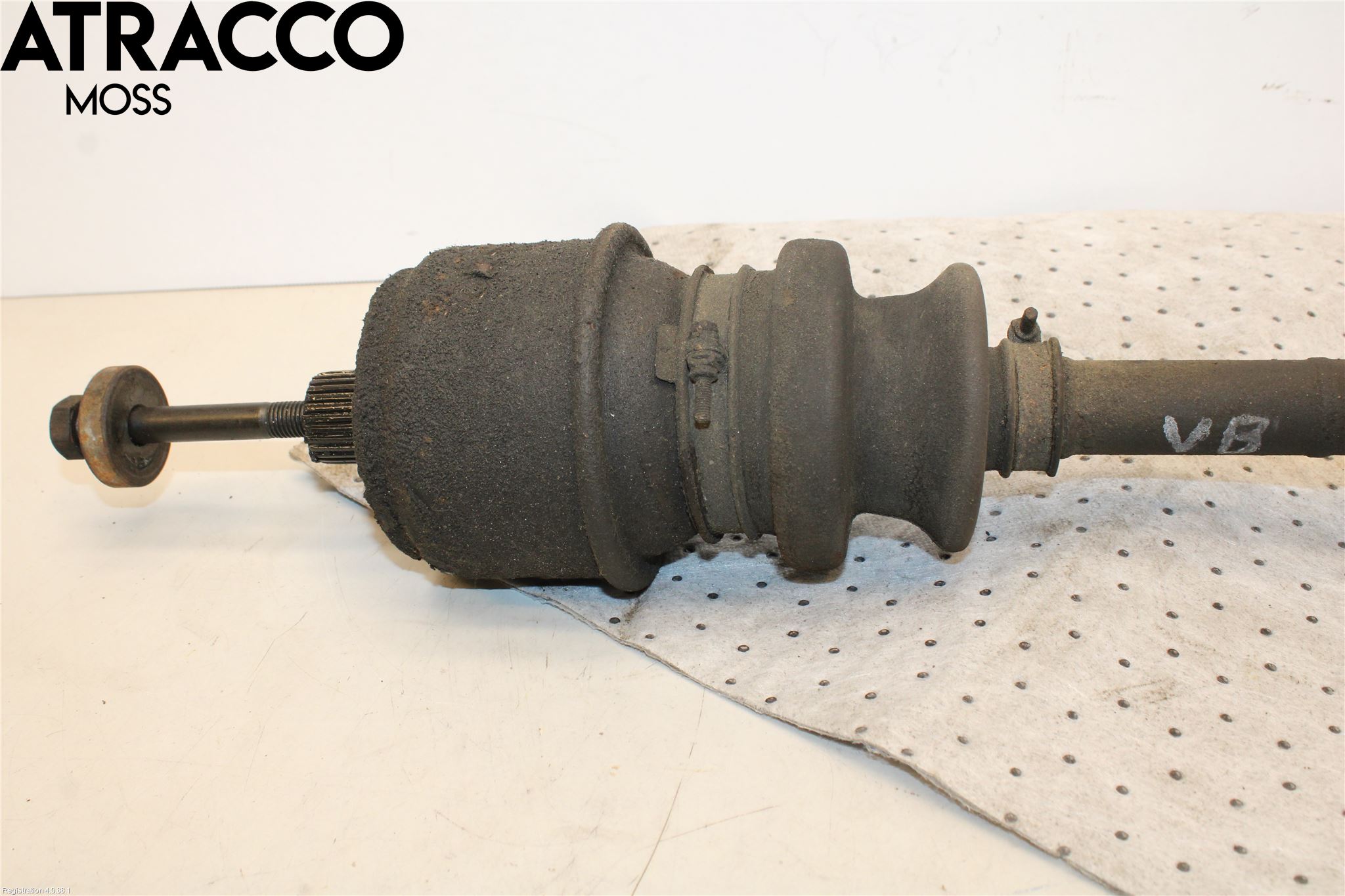 Mercedes-Benz MB C-KLASS (W204) 07-15 Drivaxel Bak Vänster