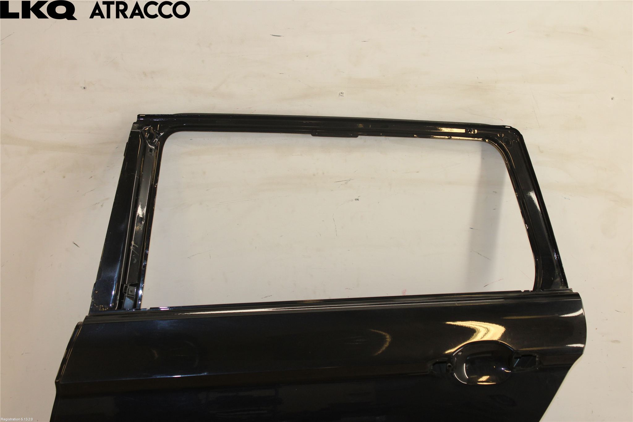Volkswagen VW PASSAT 15-19 Dörr Bak Vänster