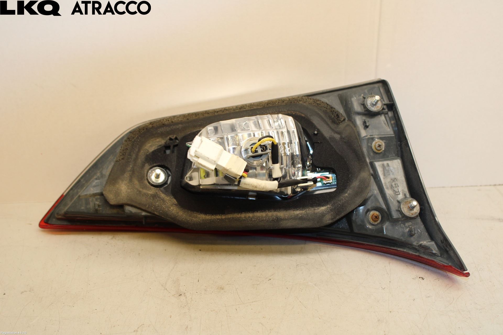 Toyota AURIS 13-19 Bakljus Lucka Hö