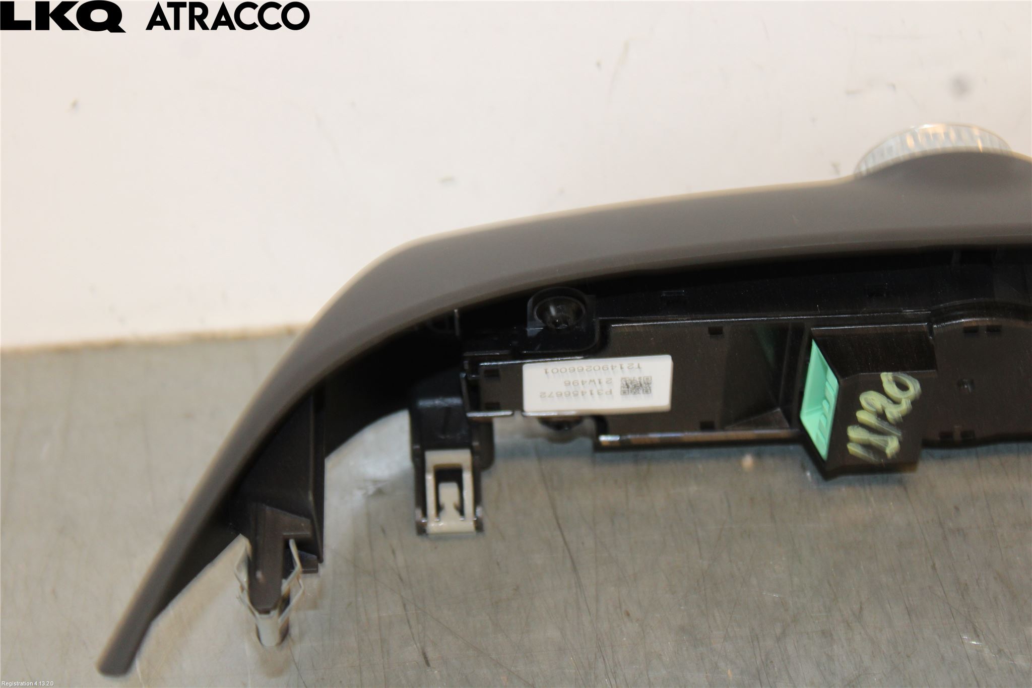 Volvo XC40/RECHARGE 18- Ac Styrenhet Ac Manöveren