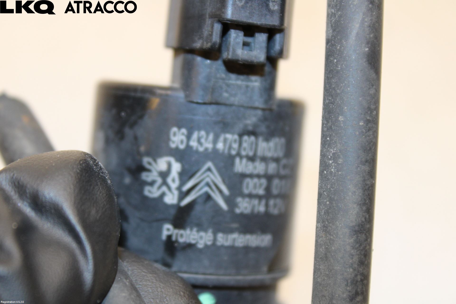 Citroen C4 CACTUS 14-20 Spolarpump Vindruta
