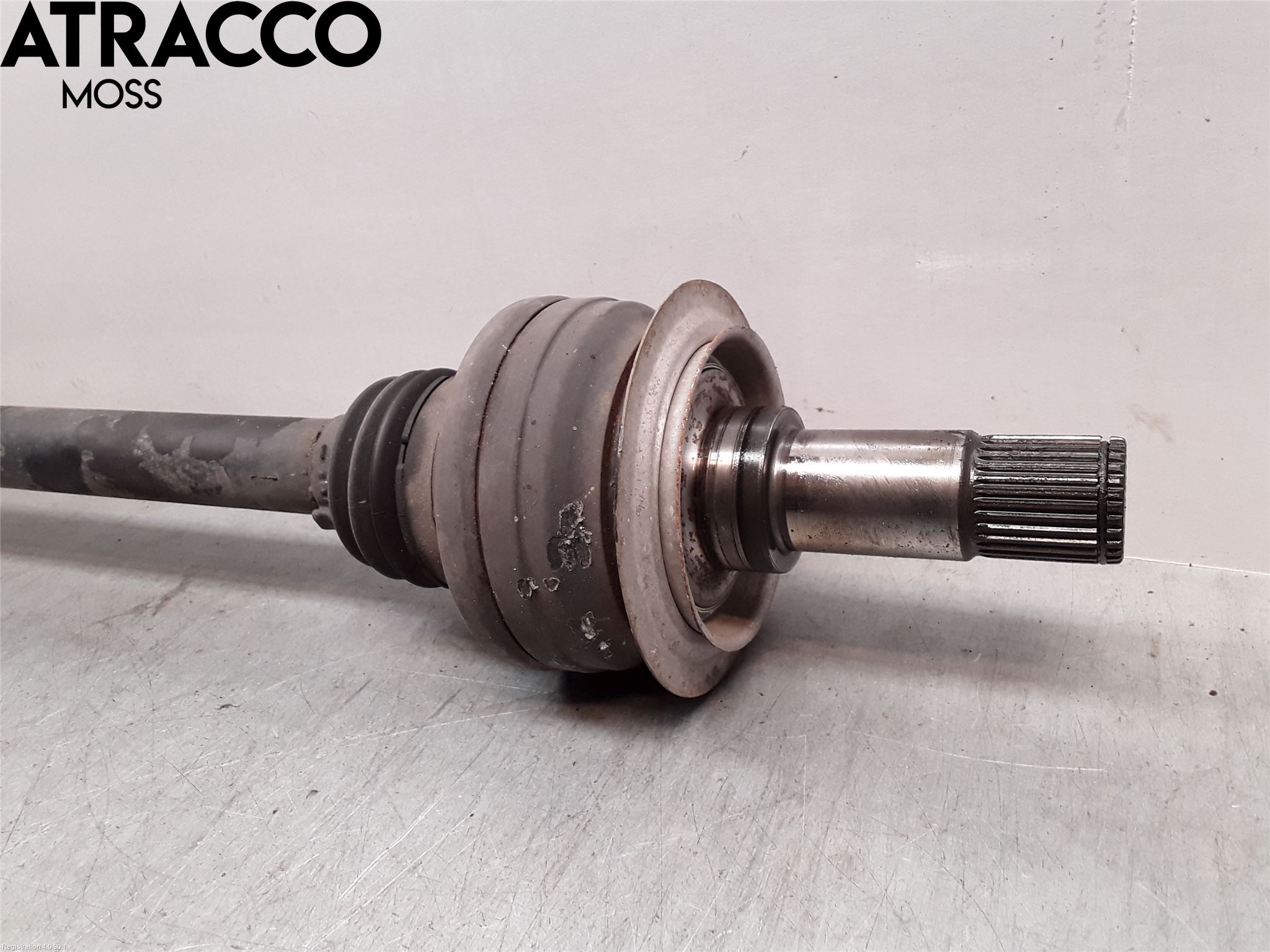 Mercedes-Benz MB C-KLASS (W205) 14-21 Drivaxel Bak Höger