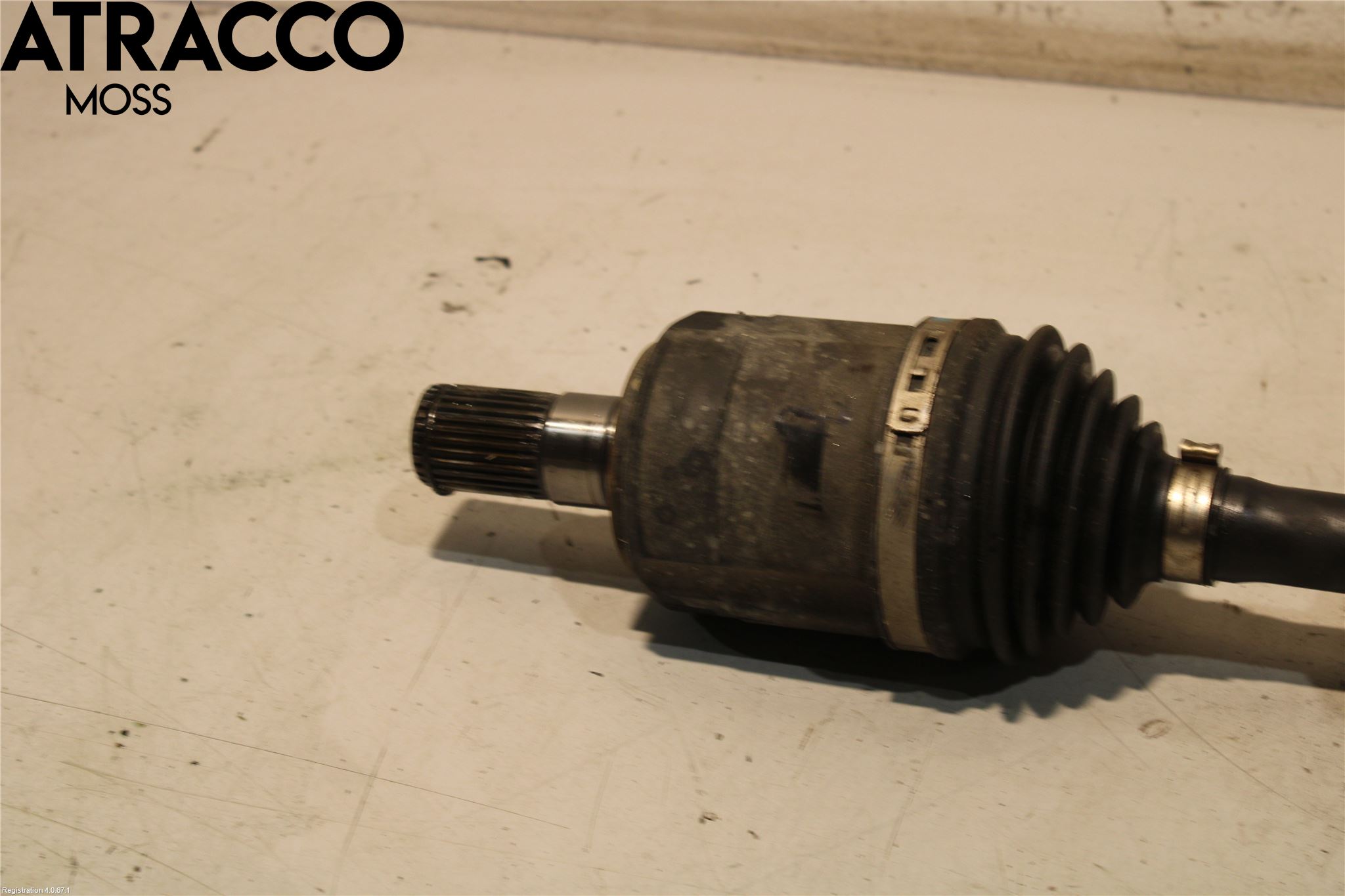 Kia SPORTAGE (QL) 16-21 Drivaxel Fram Vänster