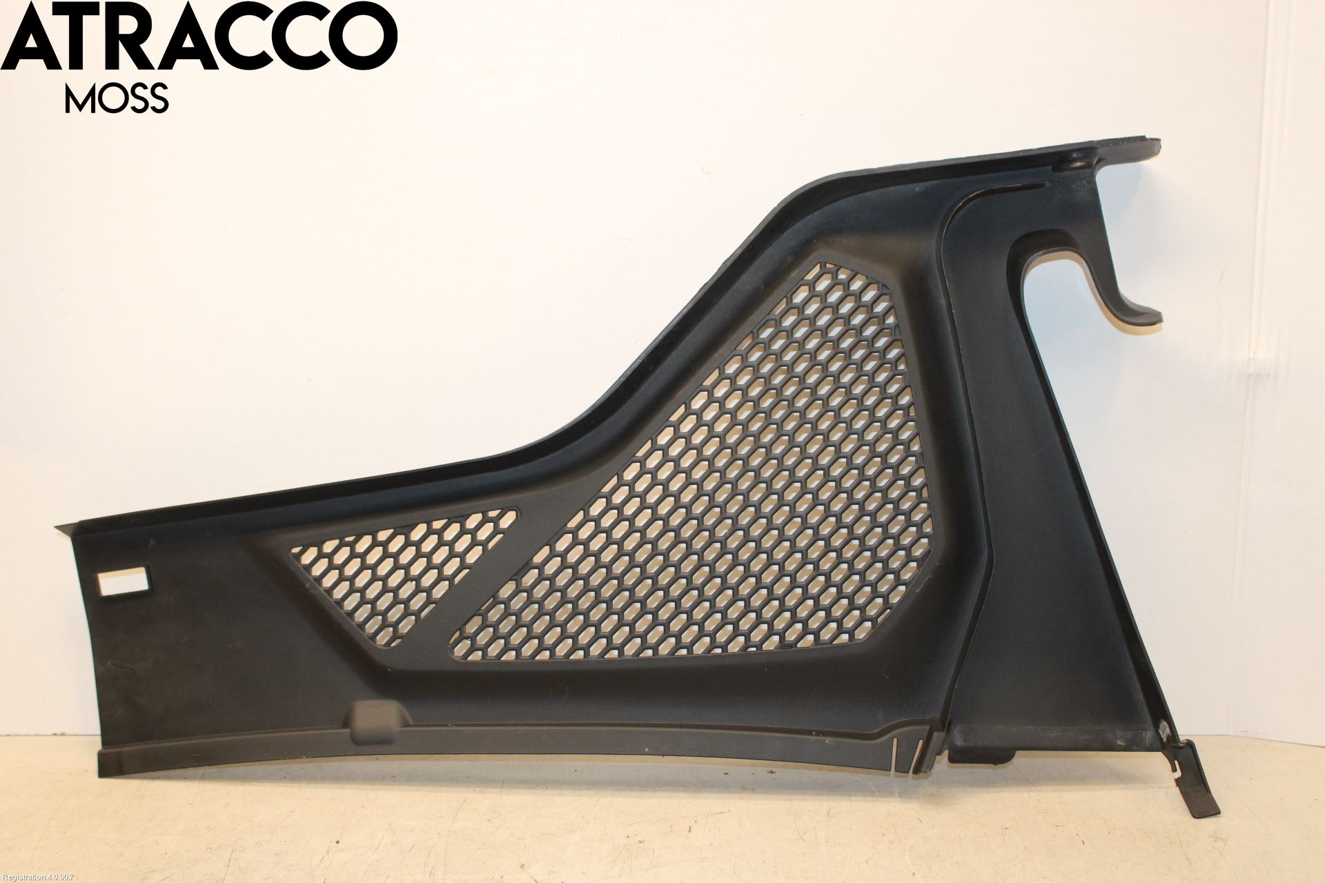 BMW X5 F15 13-18 Torpedplåt-Torpedplast