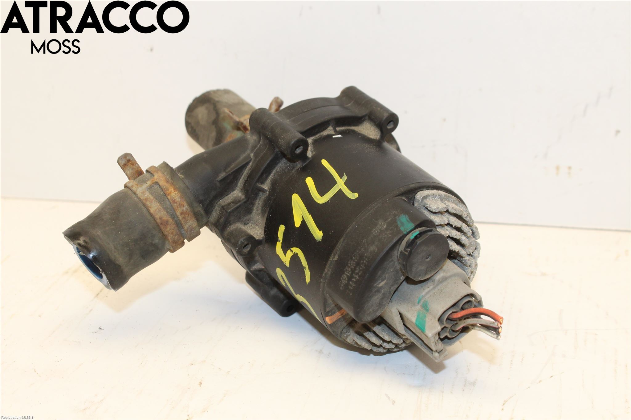 Tesla MODEL S 13- Vattenpump