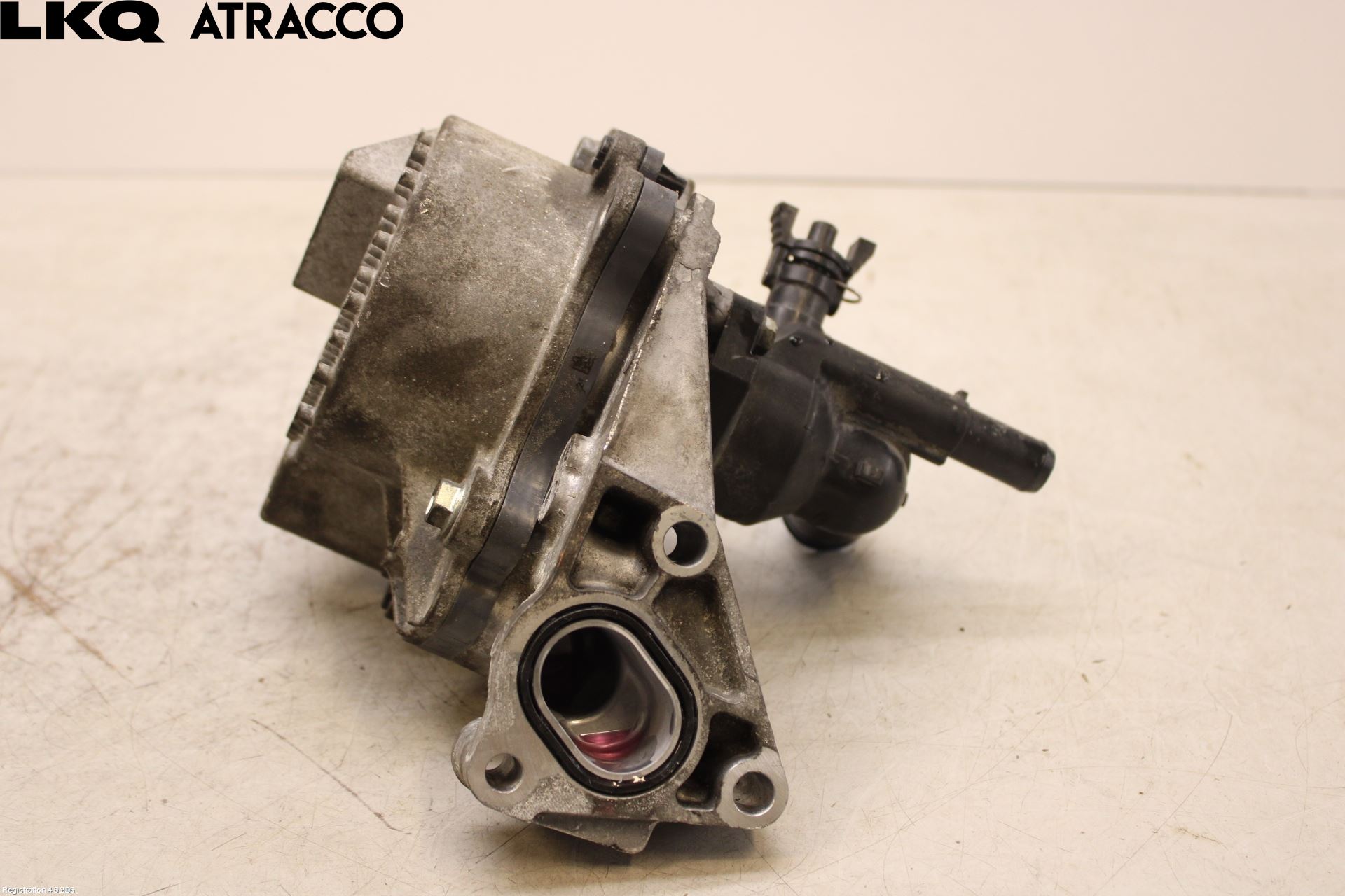 Toyota YARIS XP130 15-20 Vattenpump