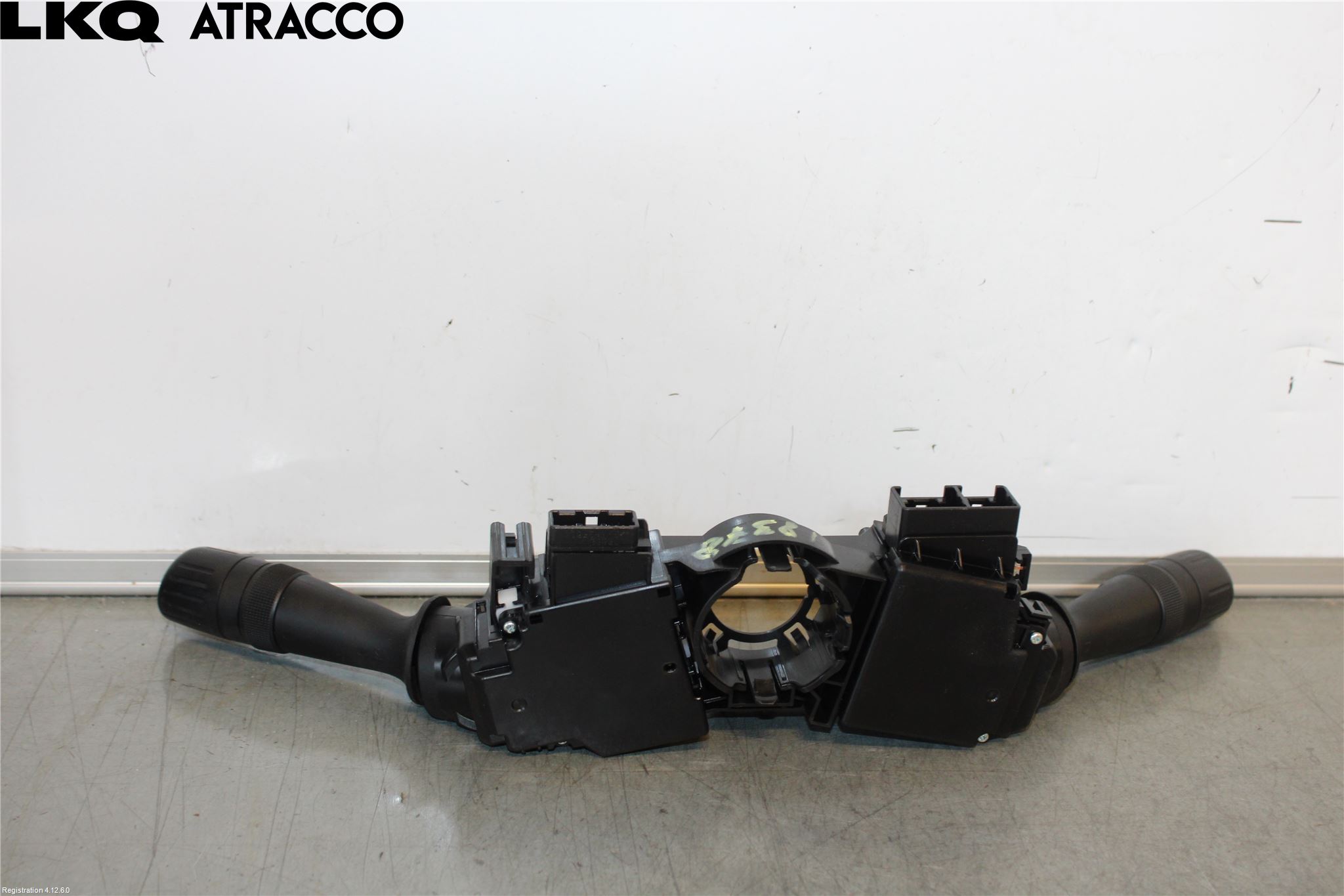 Toyota AURIS 13-19 Spakcentral