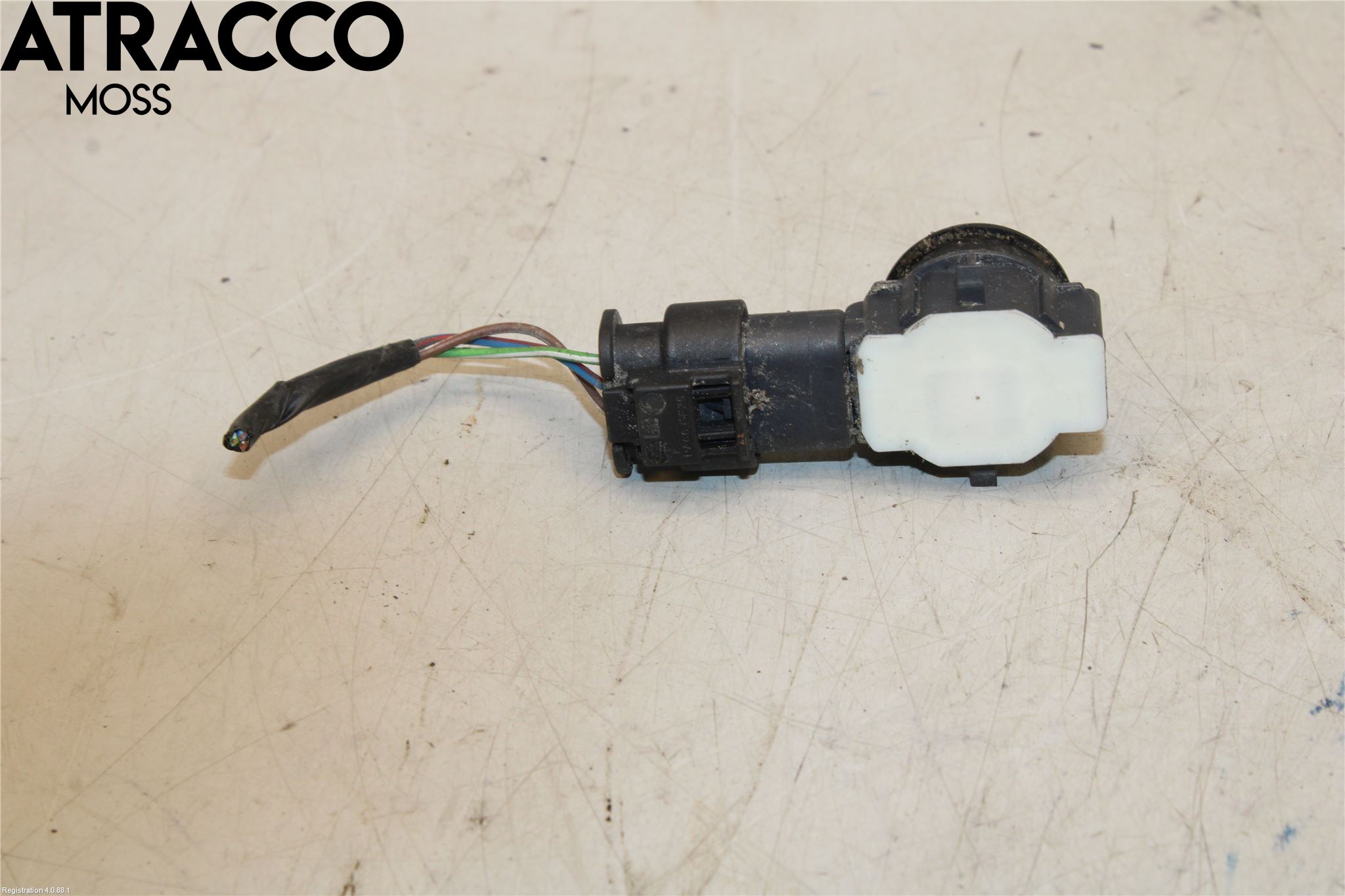 BMW 3 F30/F31/F80 12-19 Parkeringshjälp Backsensor